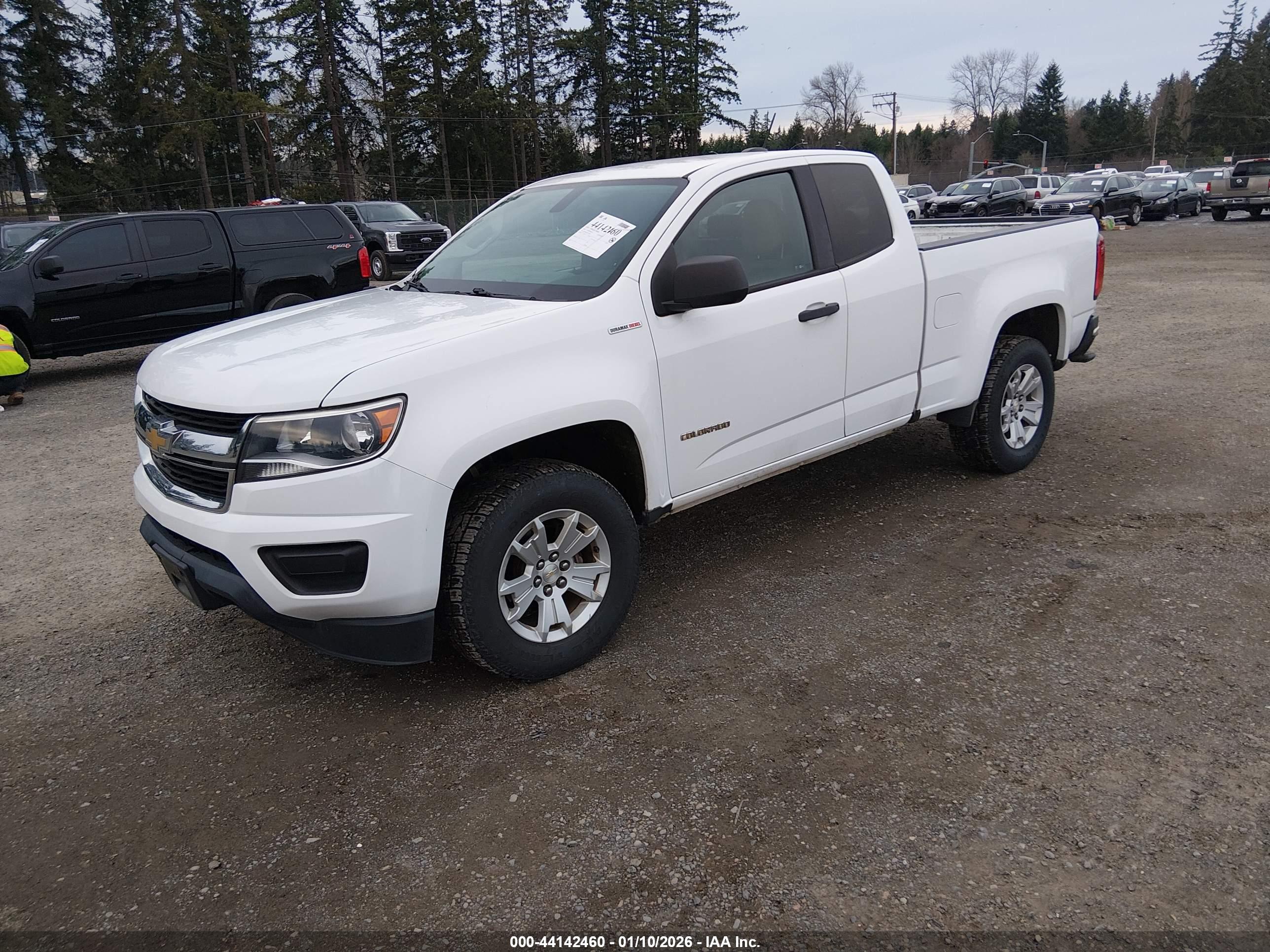 CHEVROLET COLORADO image 2