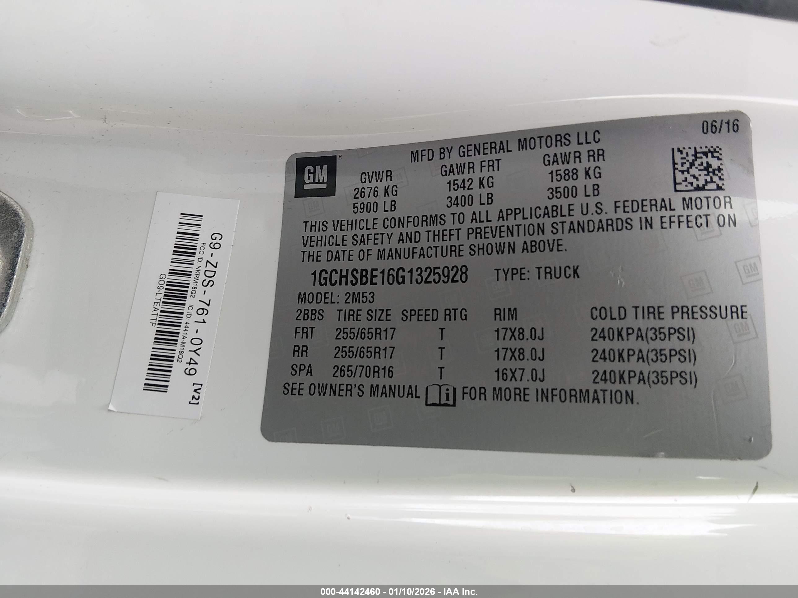 CHEVROLET COLORADO image 9