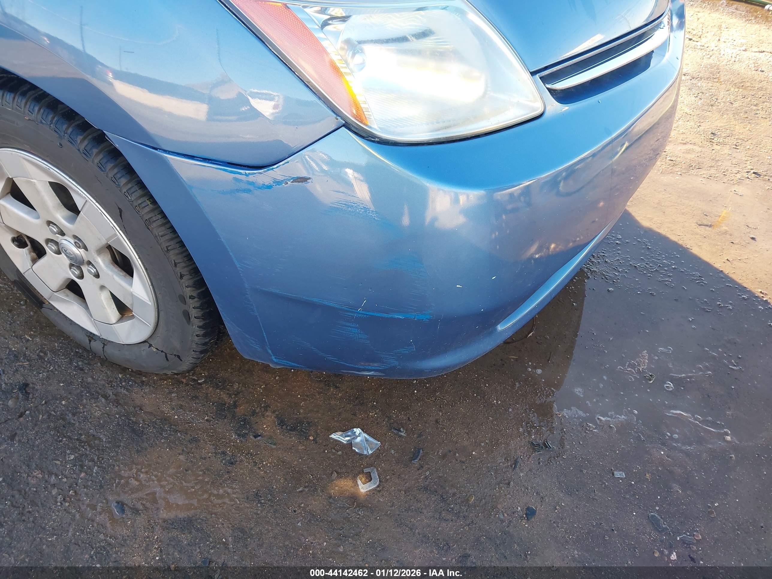 TOYOTA PRIUS image 6