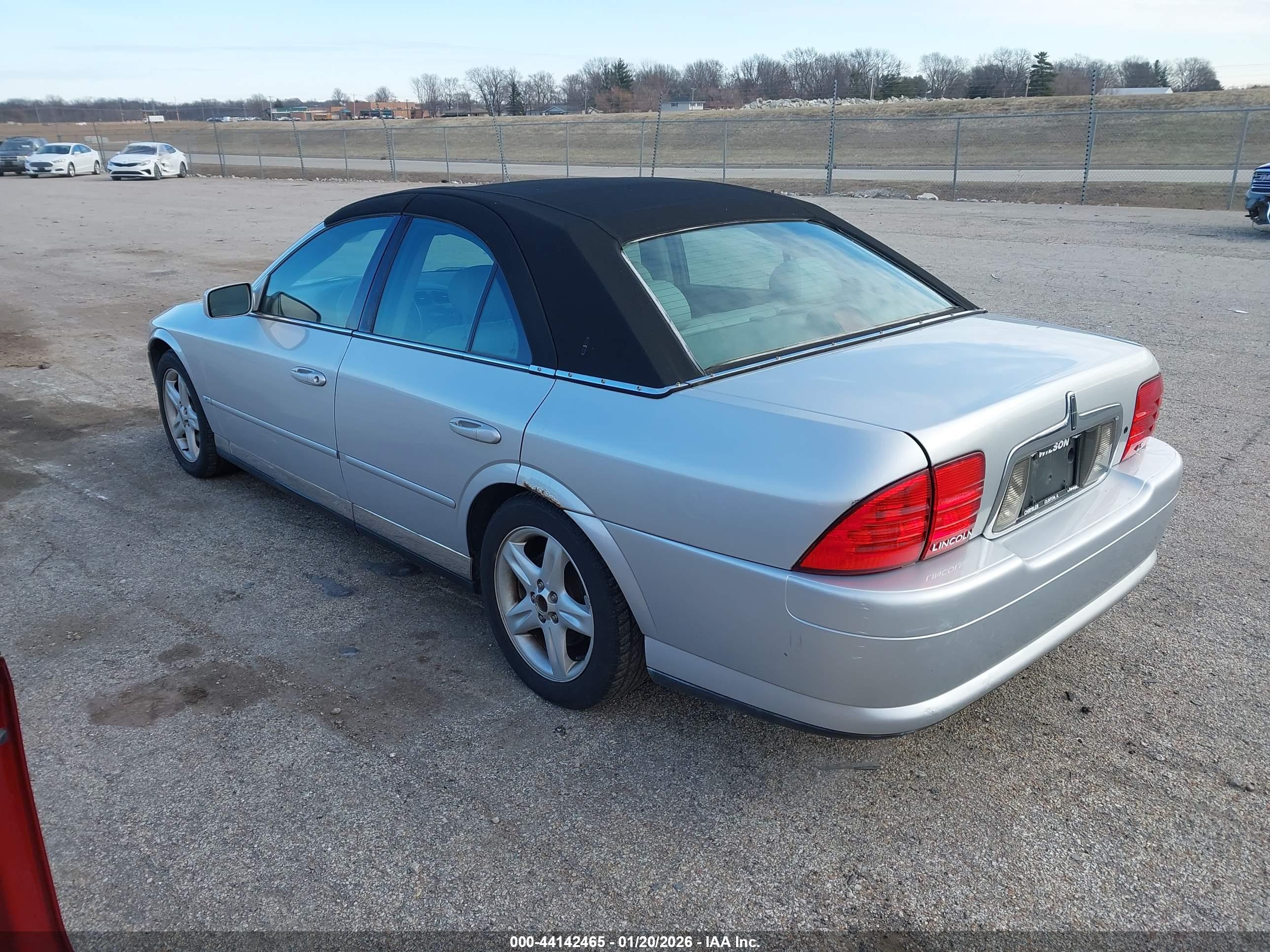 LINCOLN LS image 3