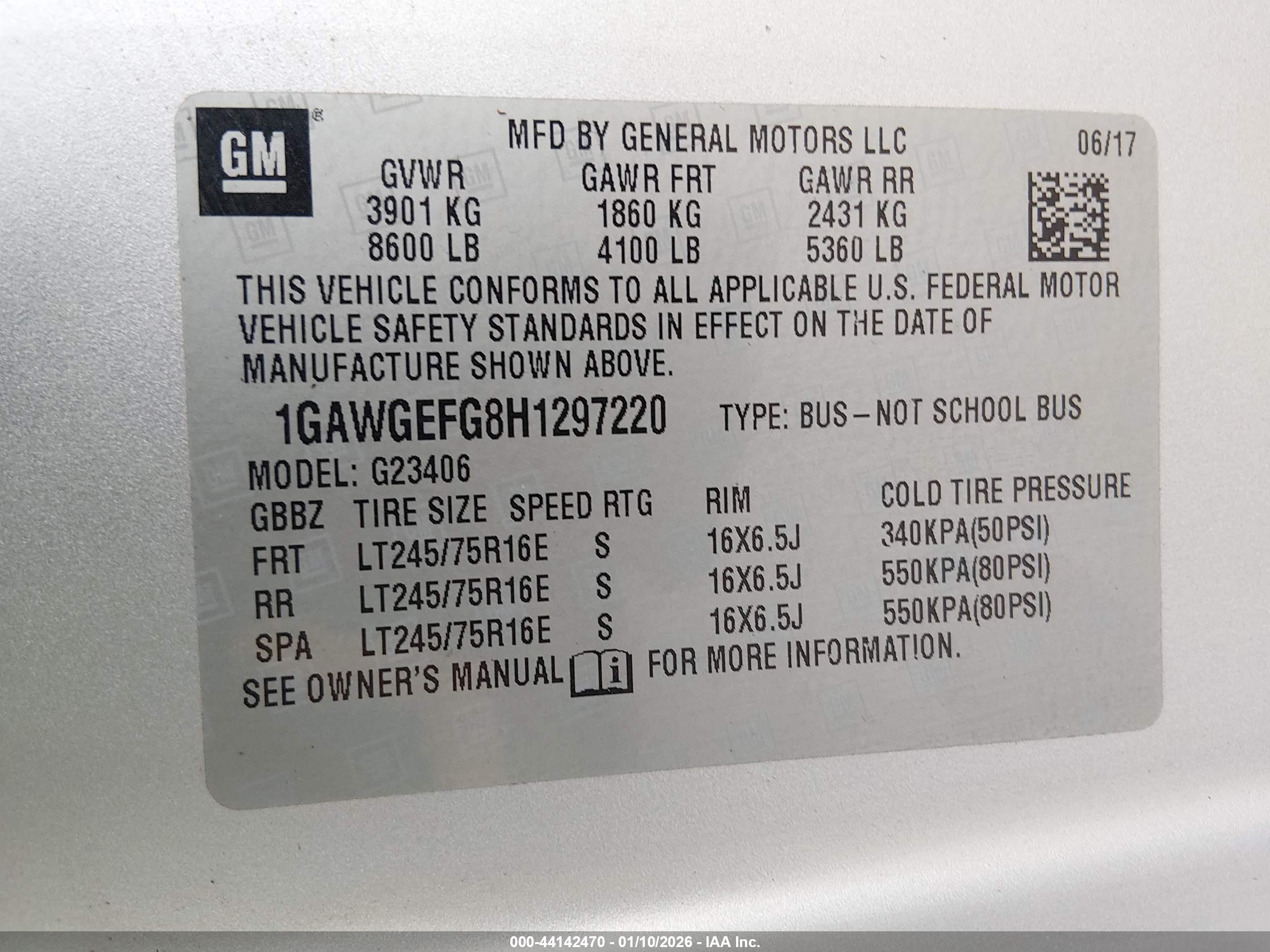 CHEVROLET EXPRESS image 9