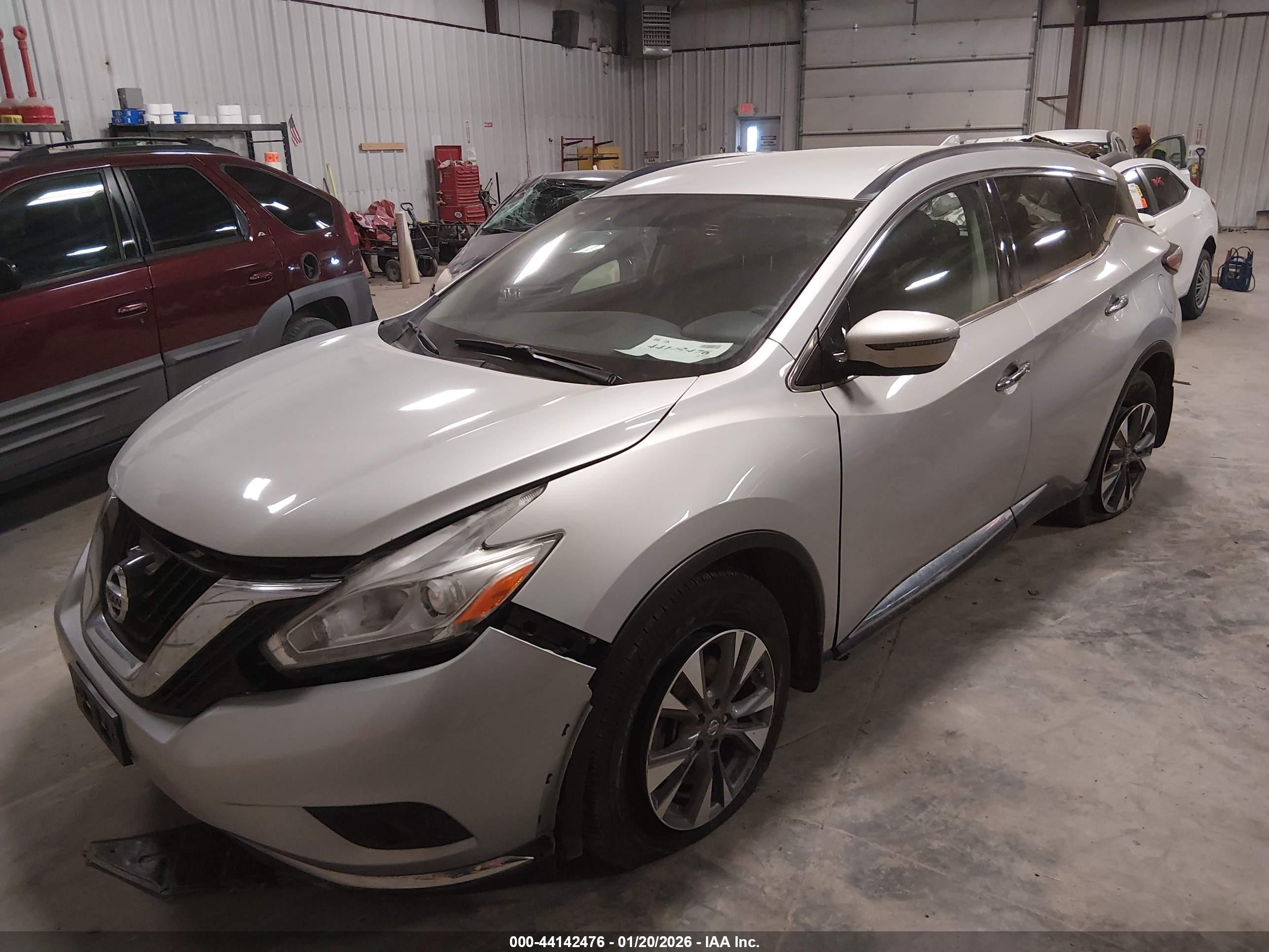 NISSAN MURANO image 2