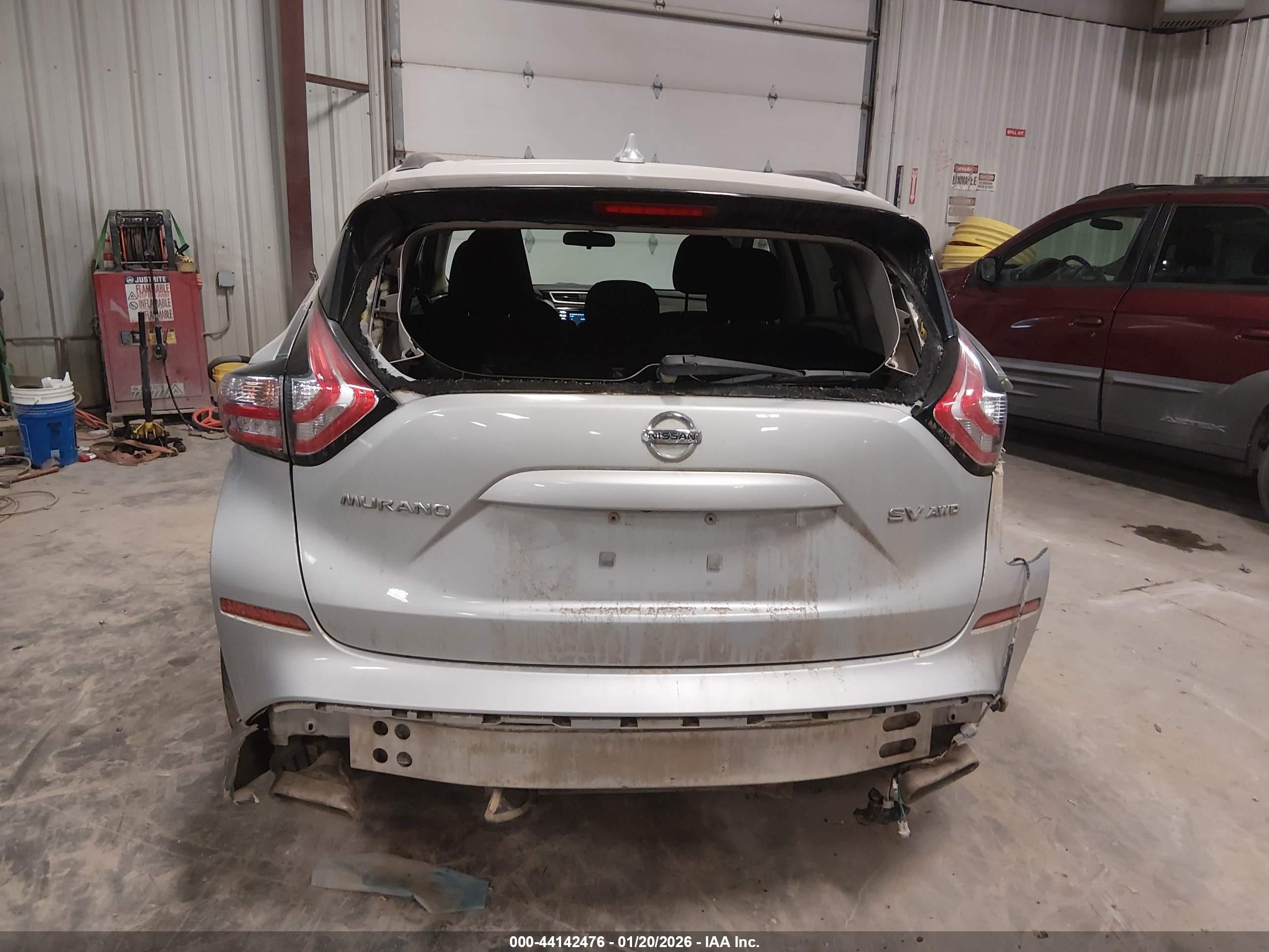 NISSAN MURANO image 6