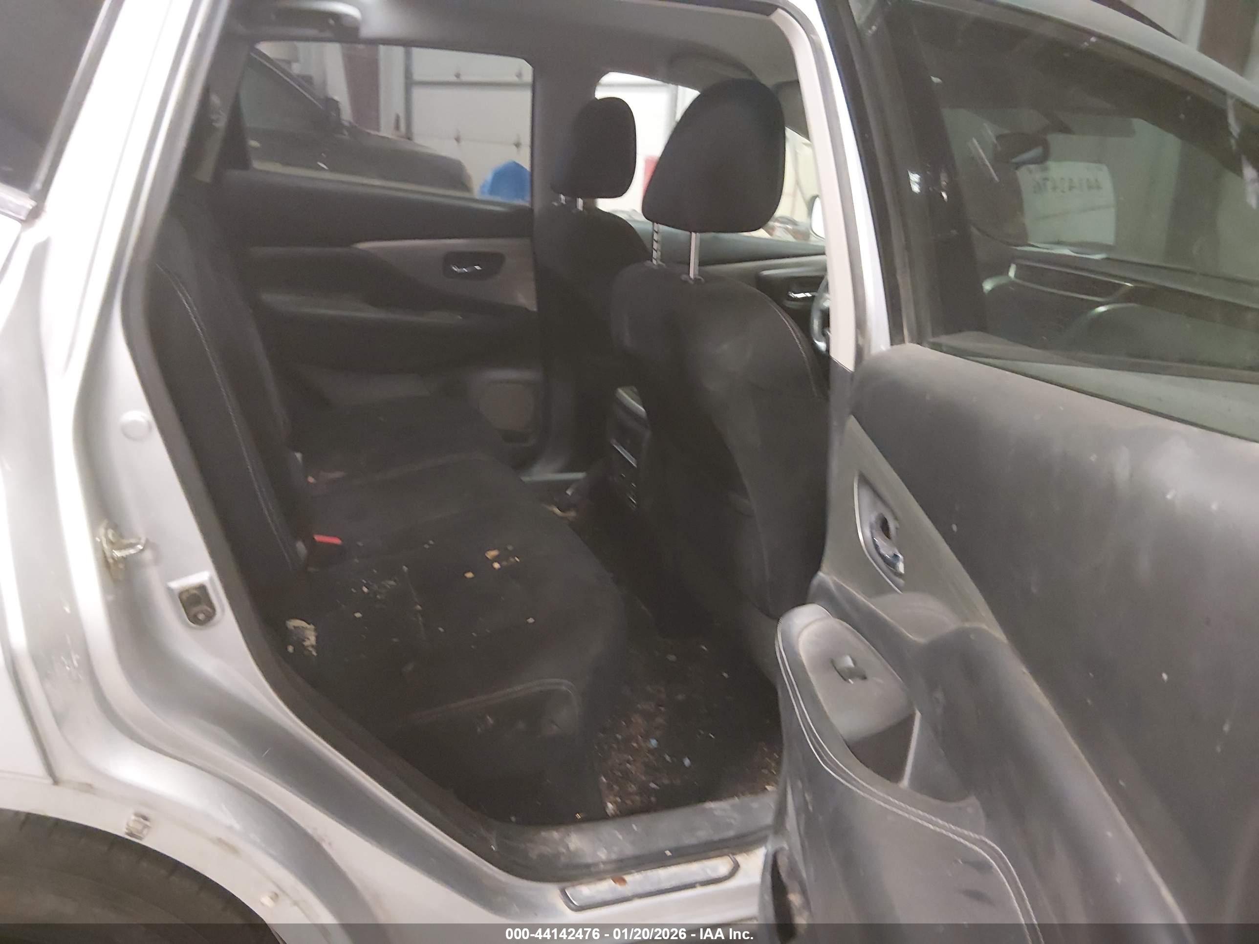 NISSAN MURANO image 8