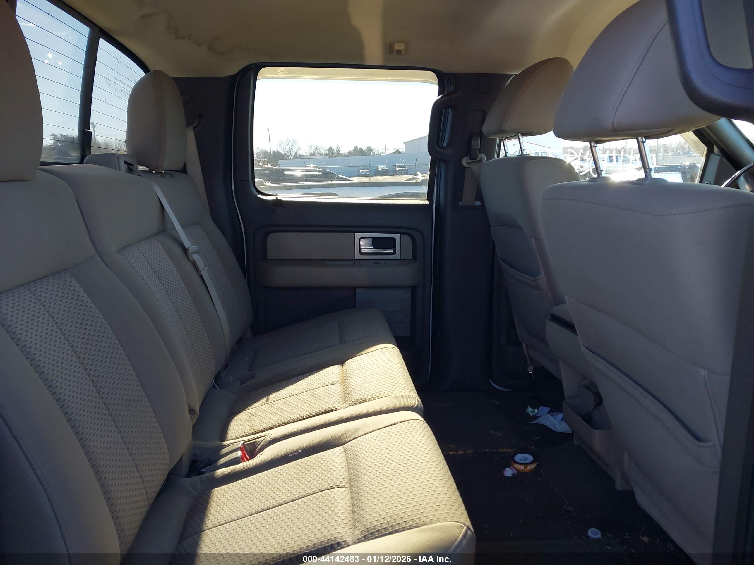 FORD F-150 image 8