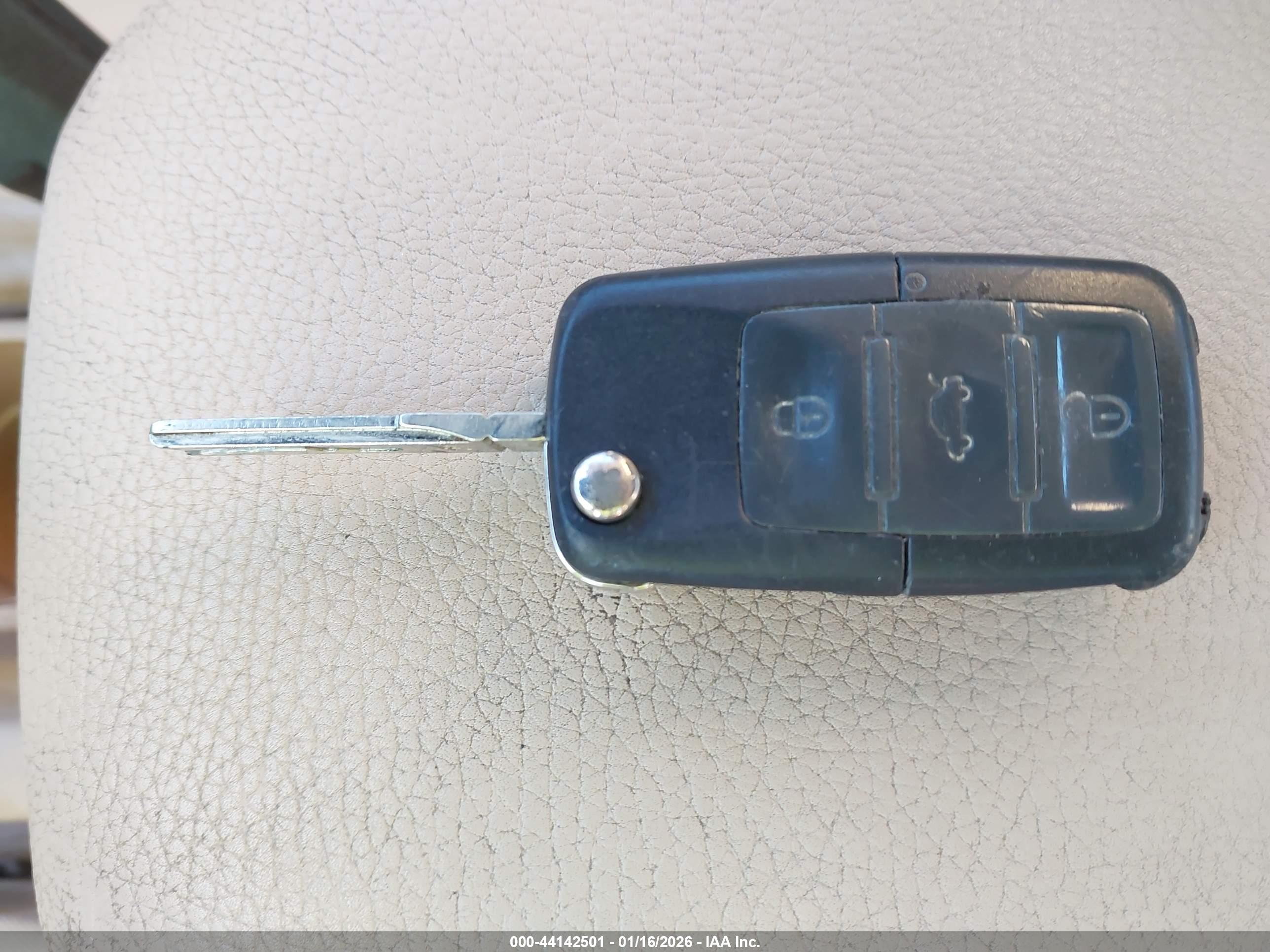 VOLKSWAGEN JETTA image 11