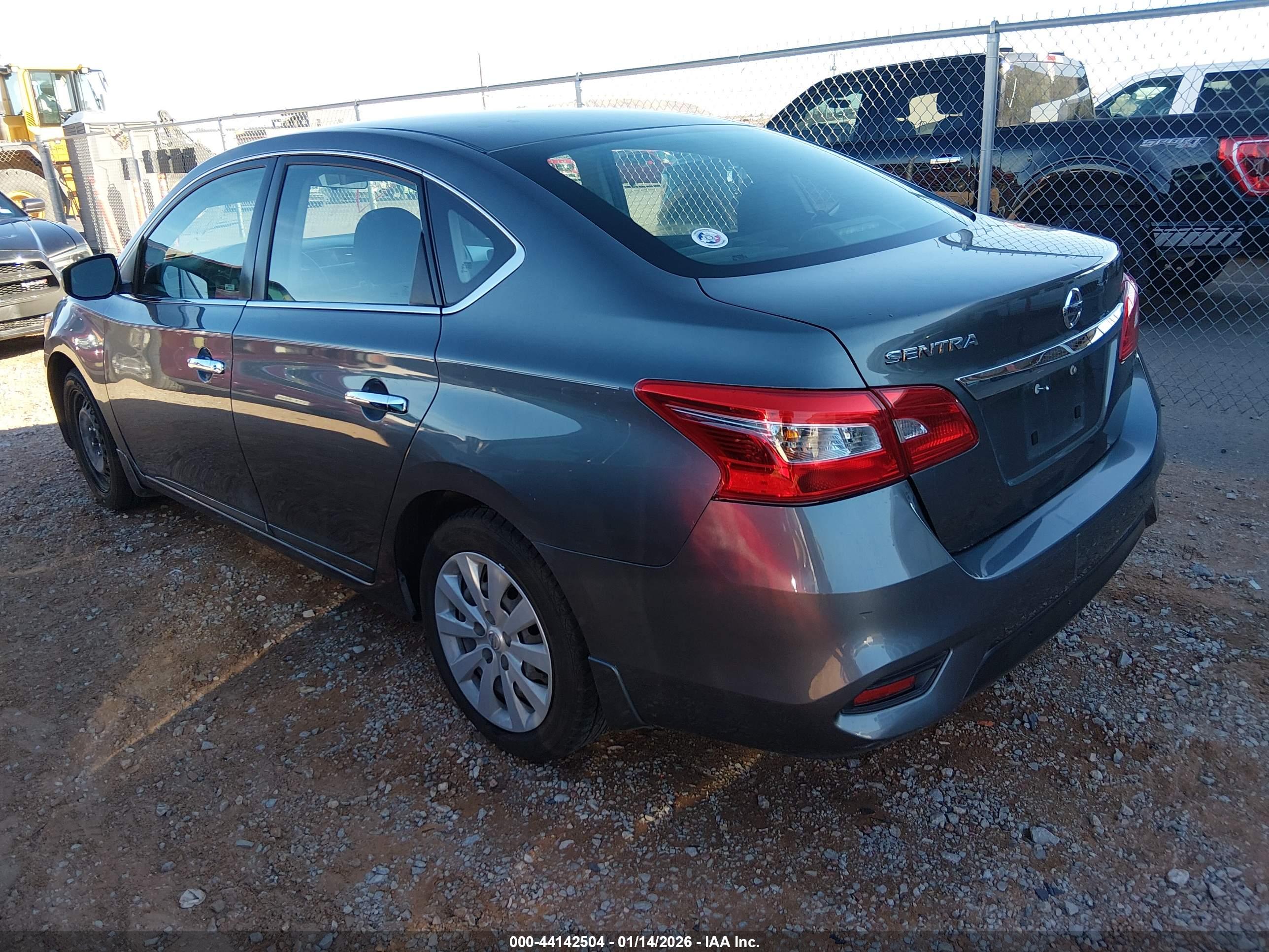 NISSAN SENTRA image 3