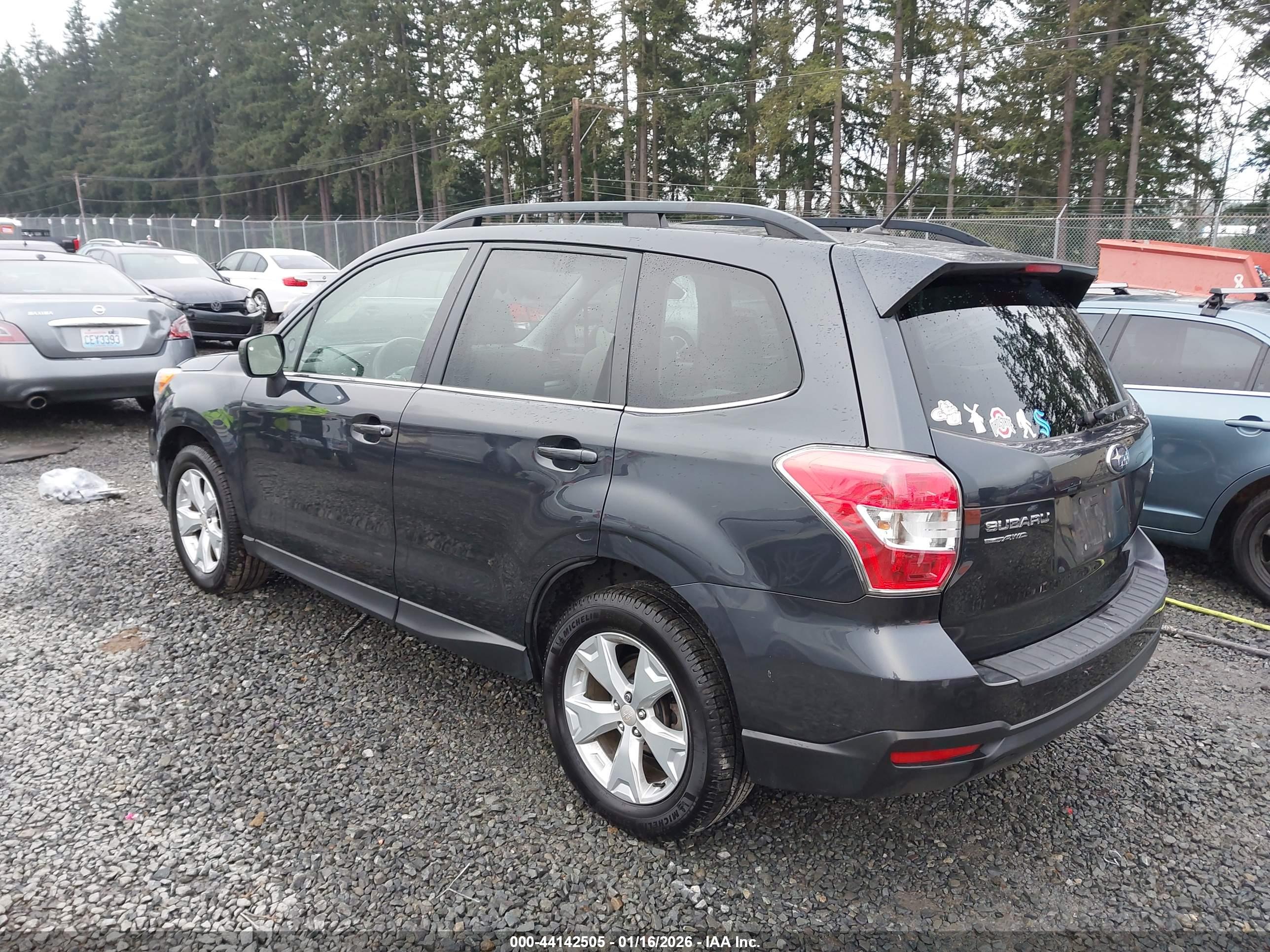 SUBARU FORESTER image 3
