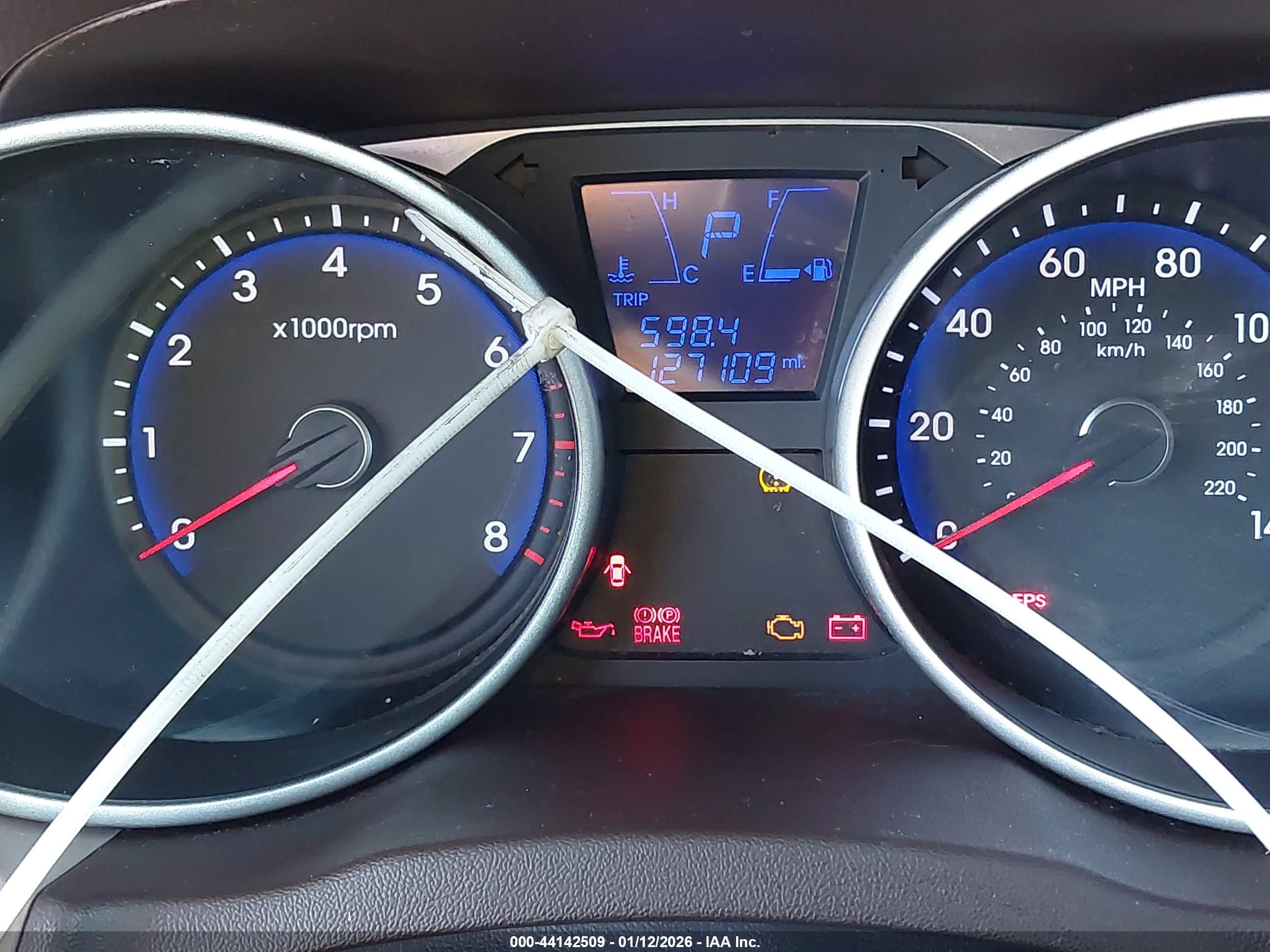 HYUNDAI TUCSON image 7