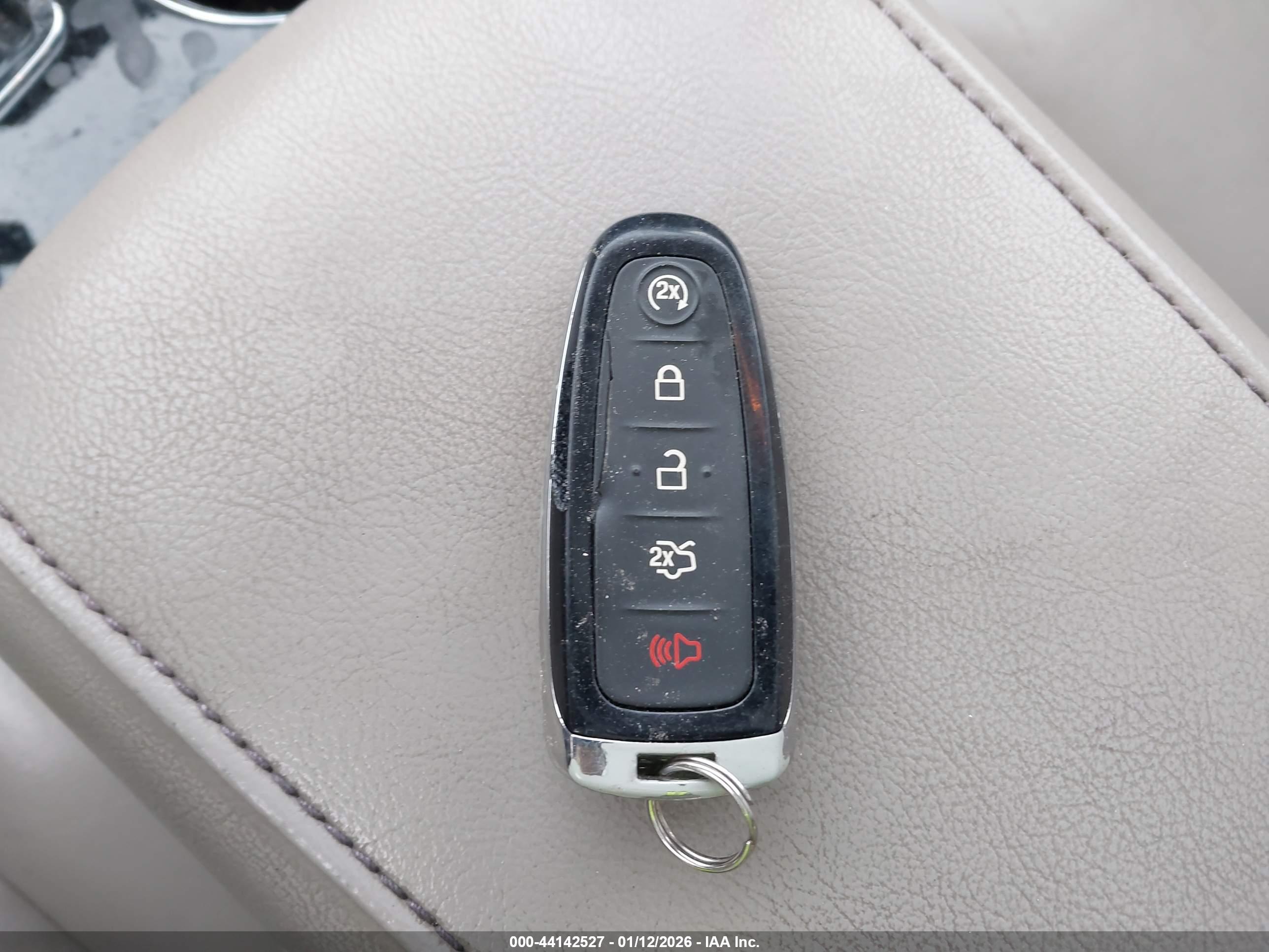 FORD EDGE image 11