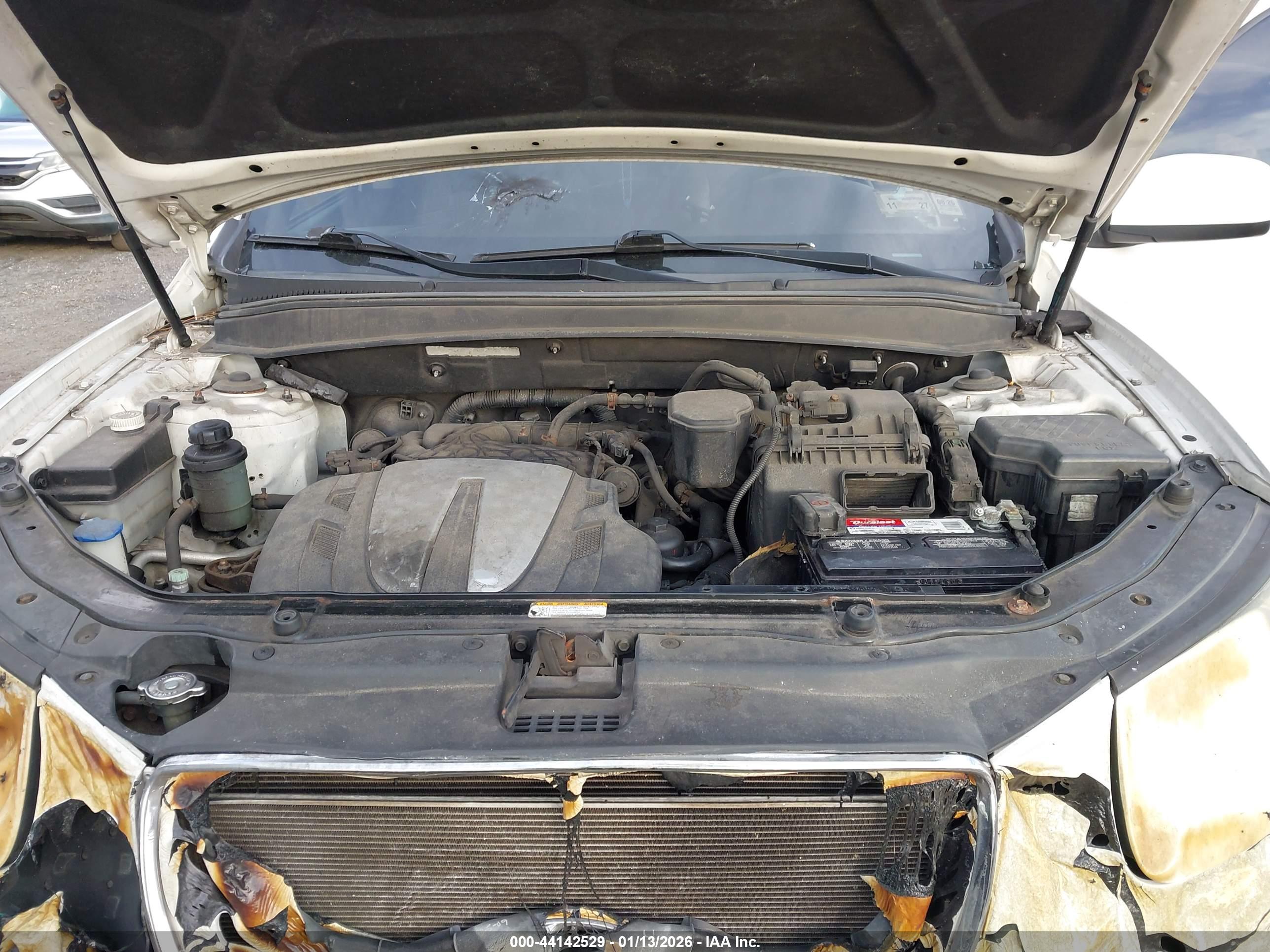 HYUNDAI SANTA image 10