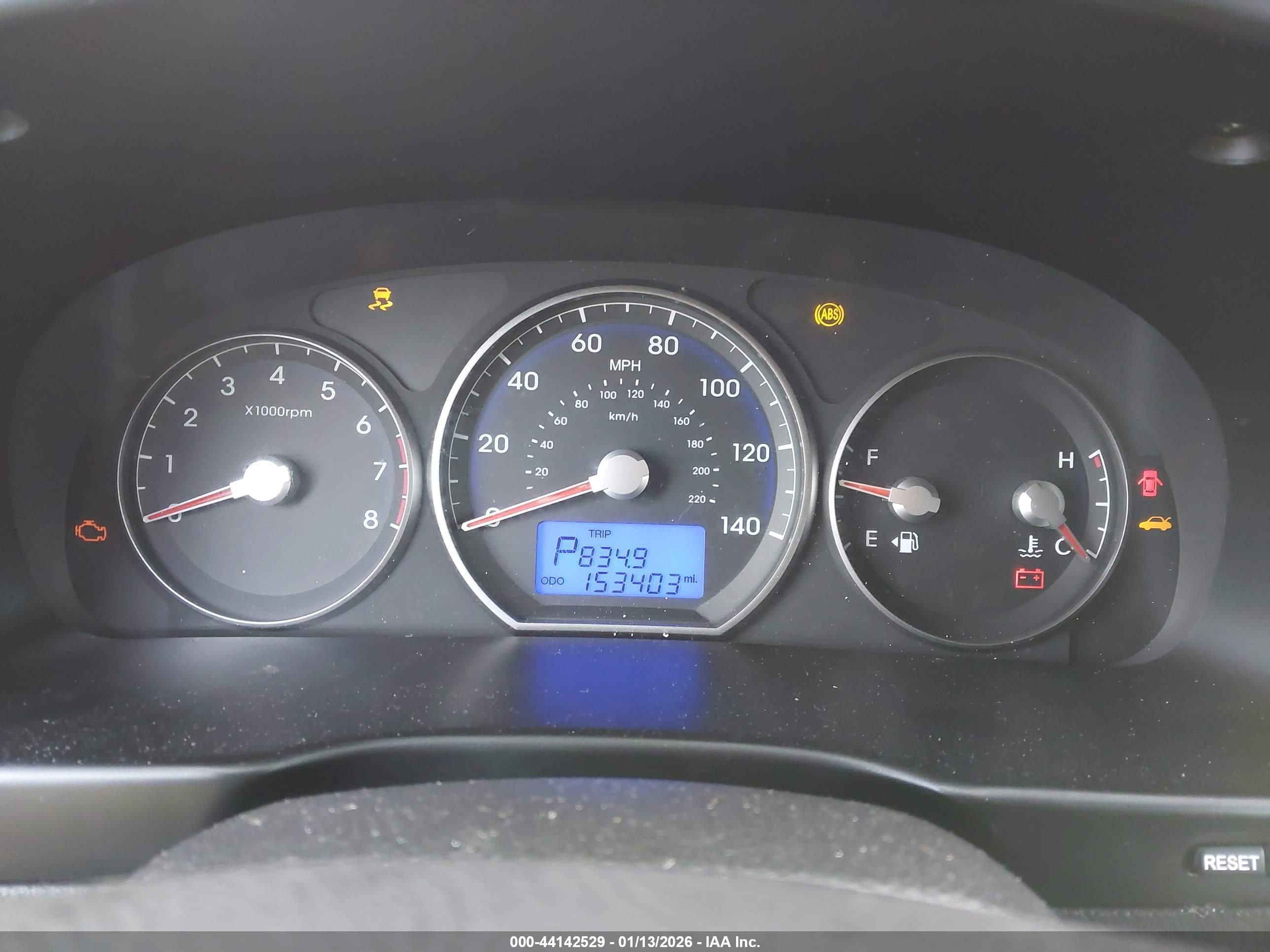 HYUNDAI SANTA image 7