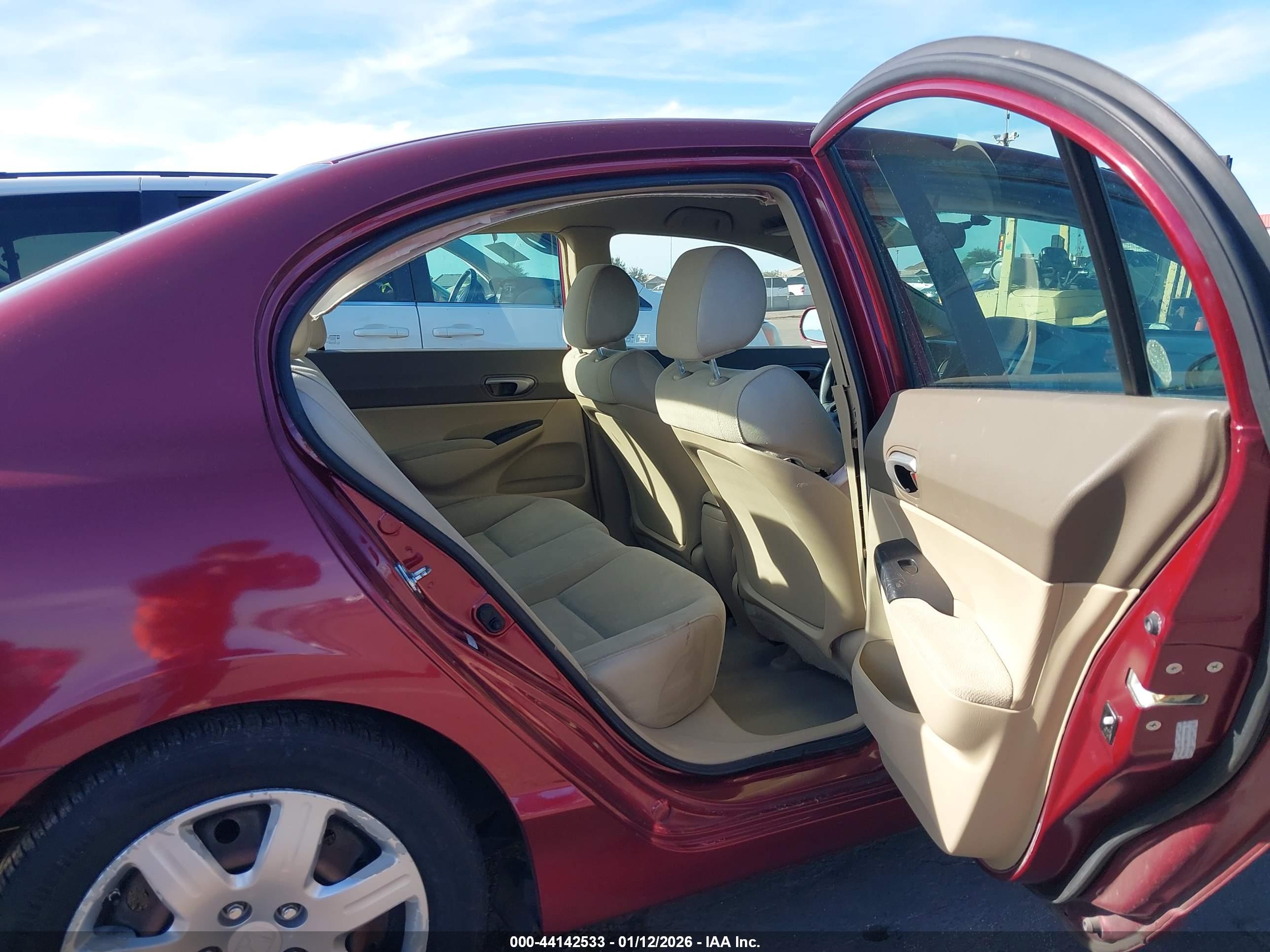 HONDA CIVIC image 8
