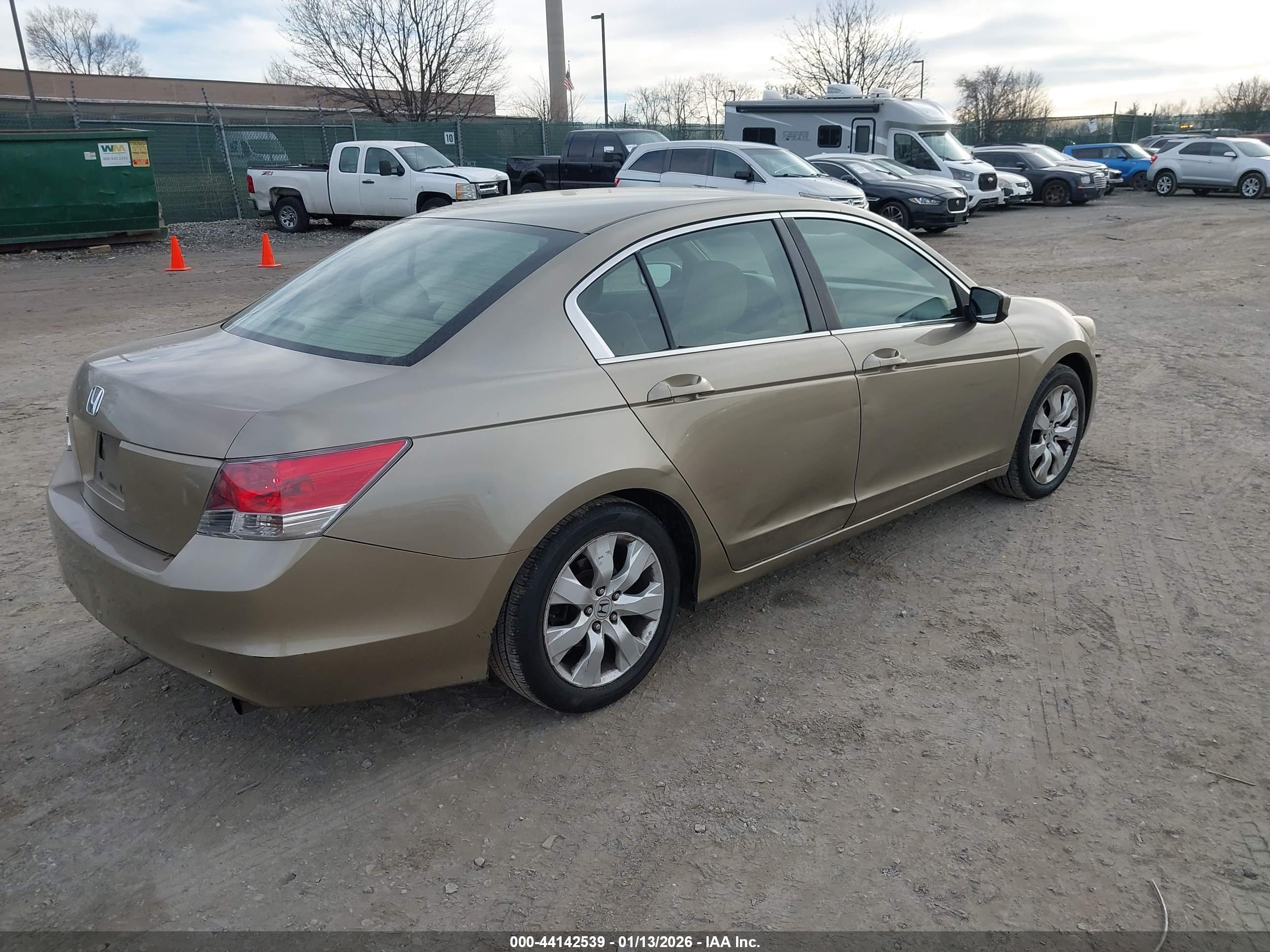 HONDA ACCORD image 4
