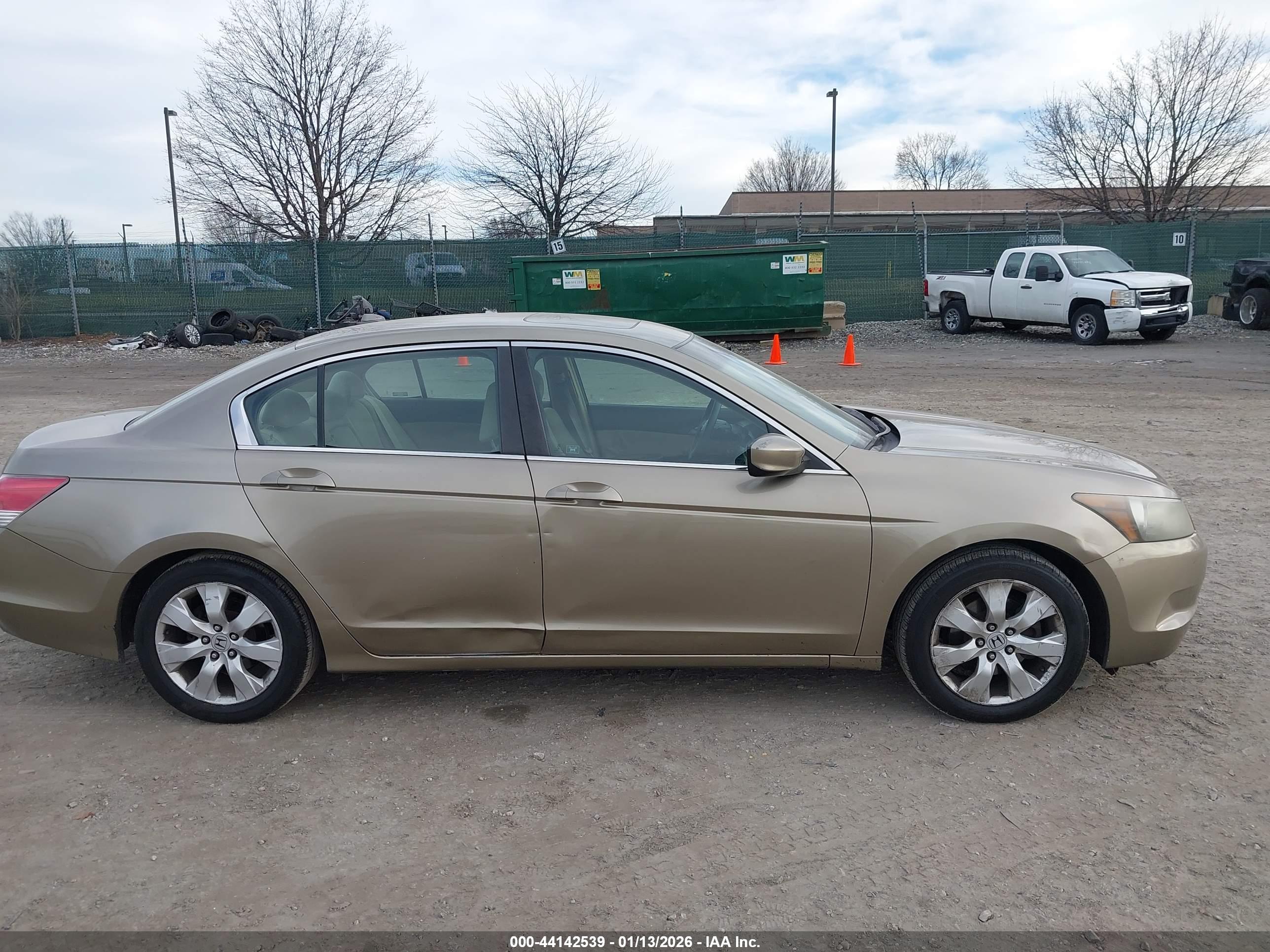 HONDA ACCORD image 6