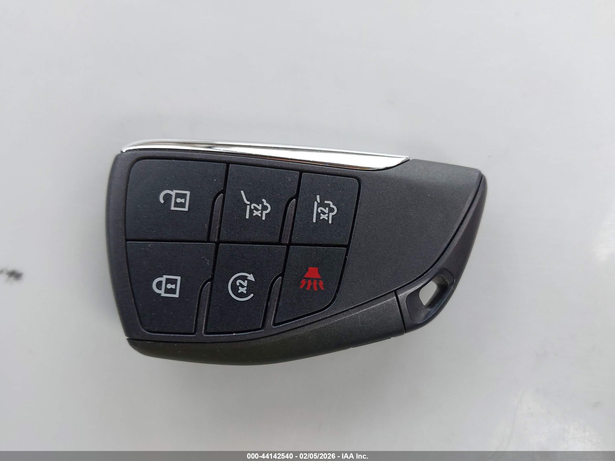 CHEVROLET TAHOE image 11