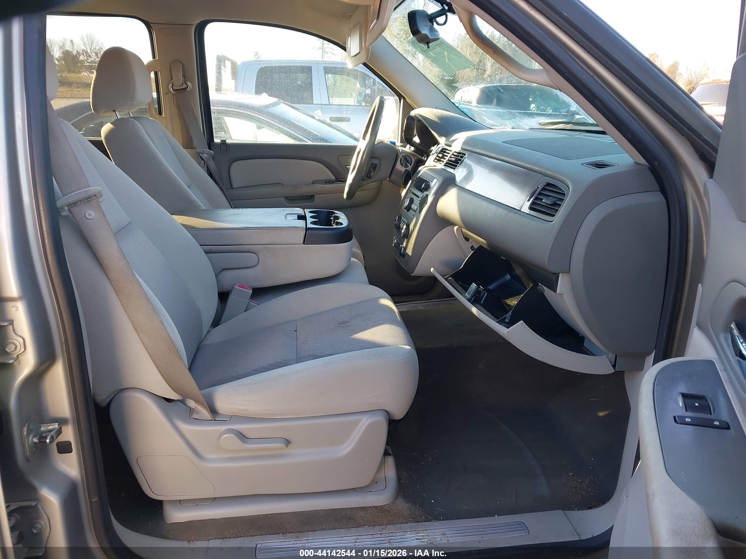 CHEVROLET AVALANCHE image 5