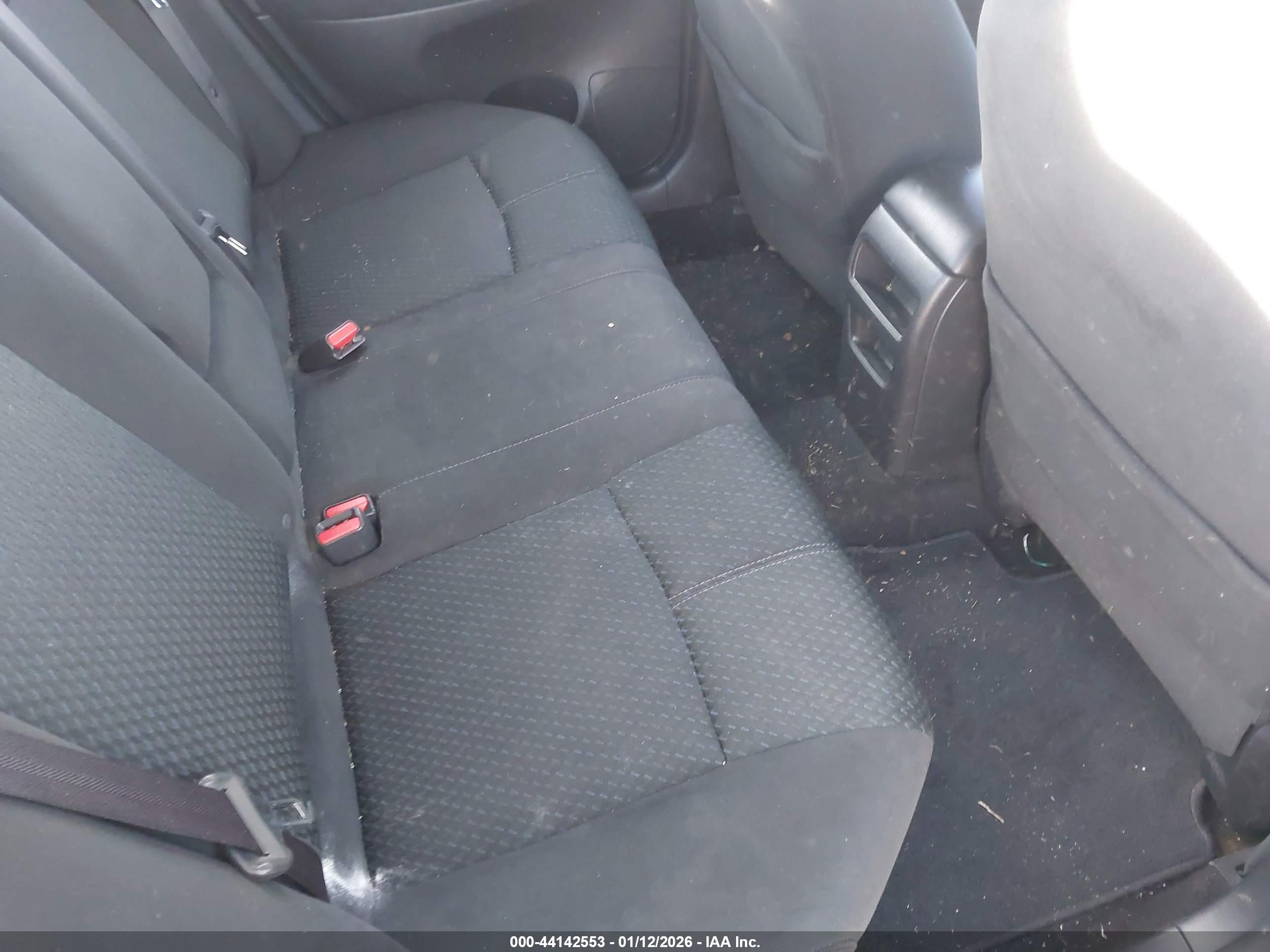 NISSAN SENTRA image 8