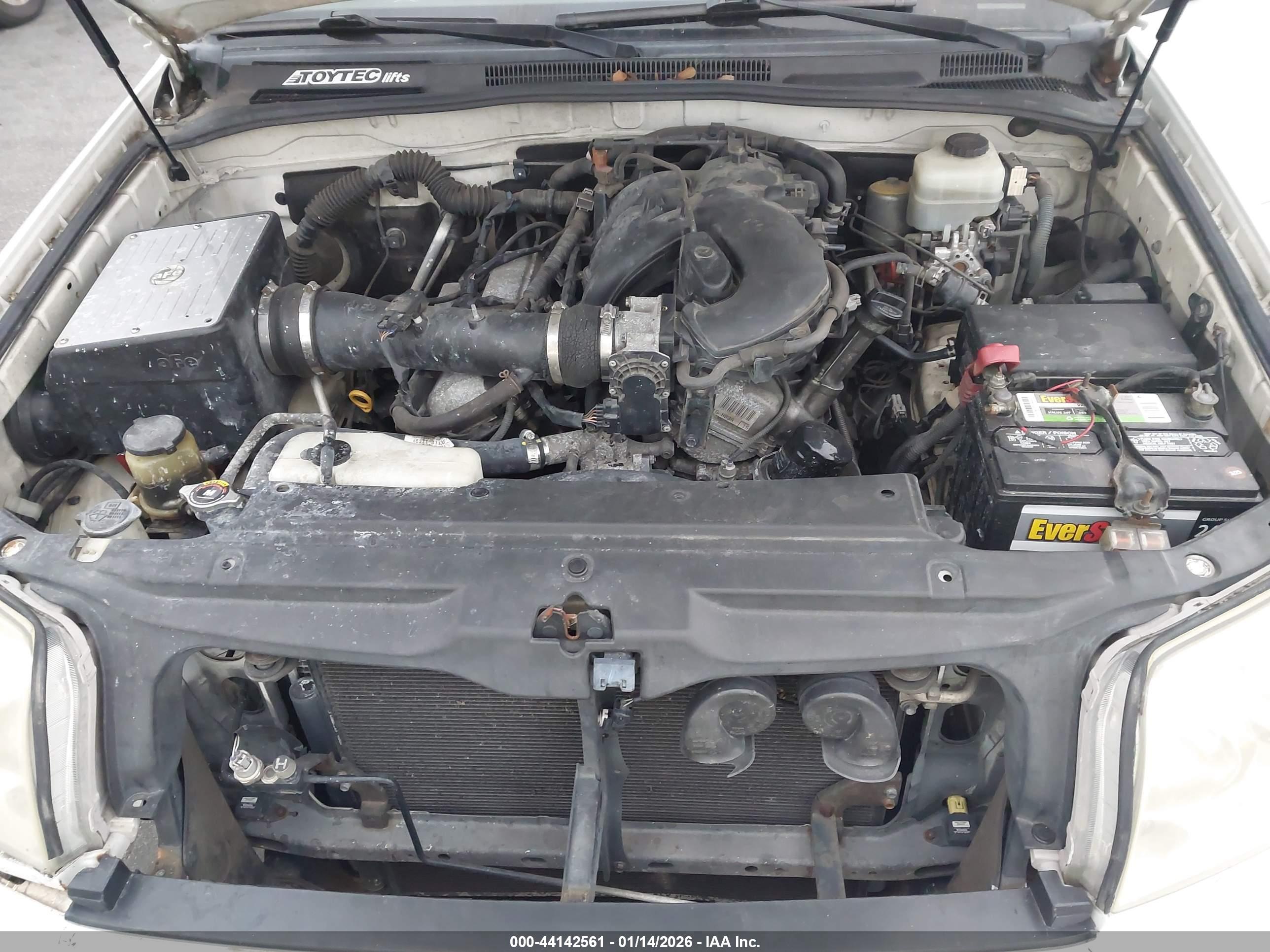 TOYOTA 4RUNNER image 10