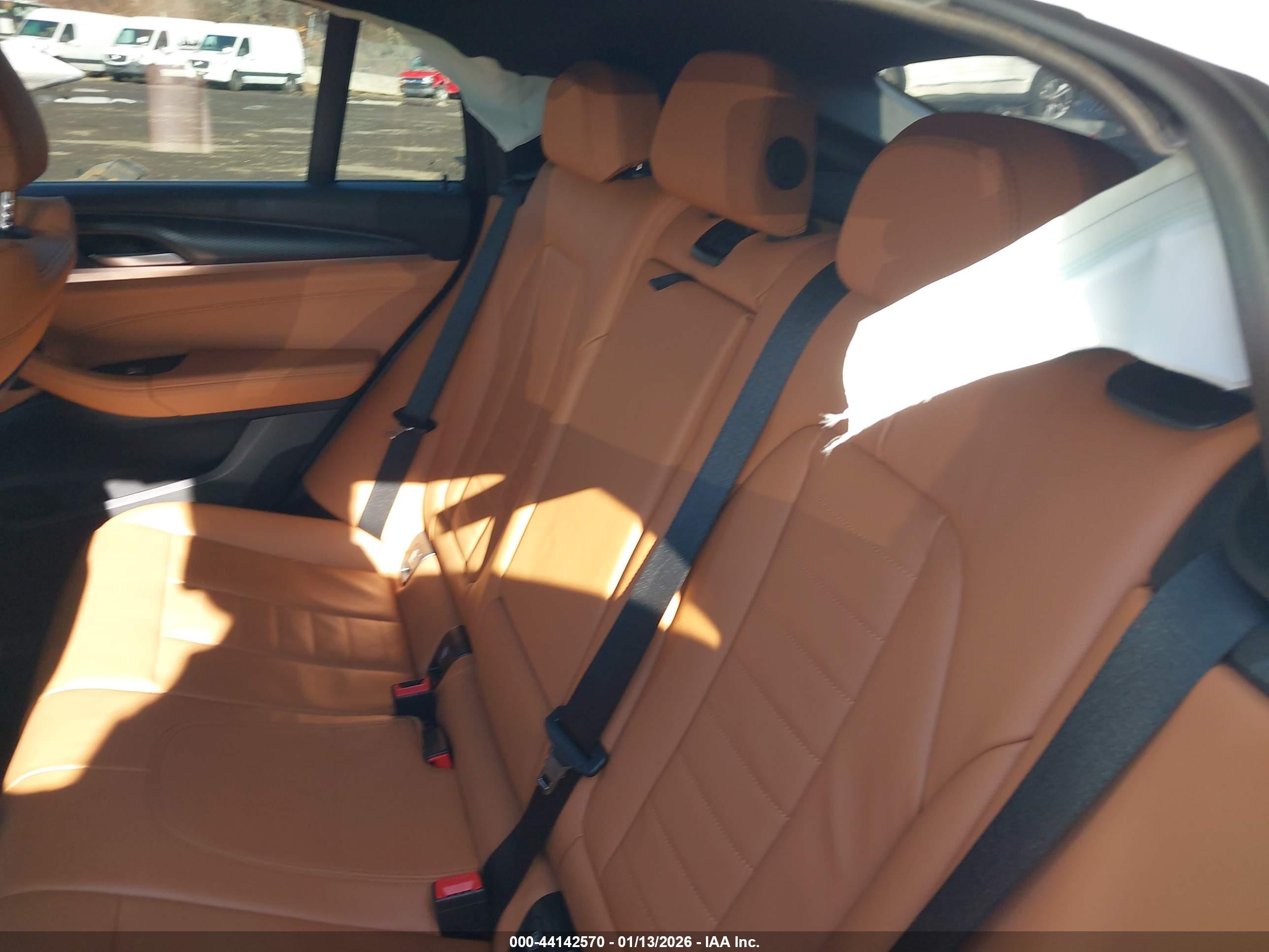 BMW X4 image 8