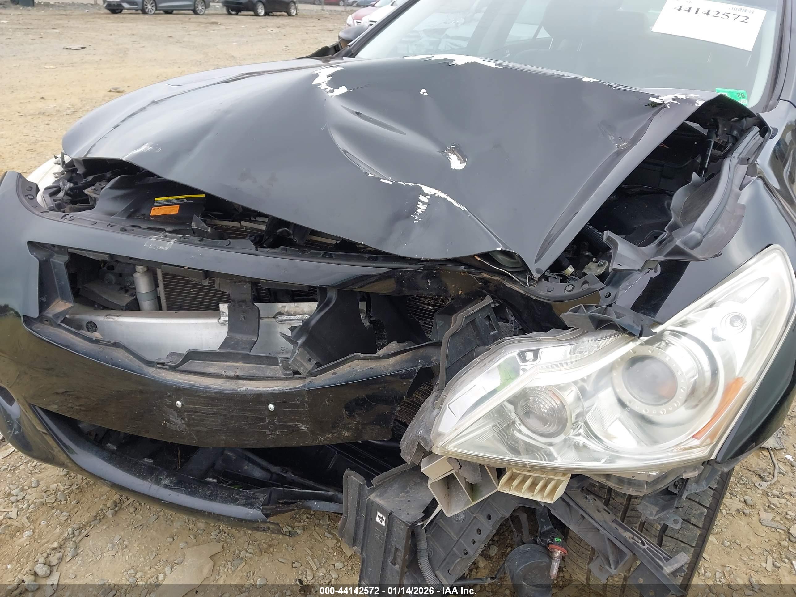 INFINITI G37 image 6