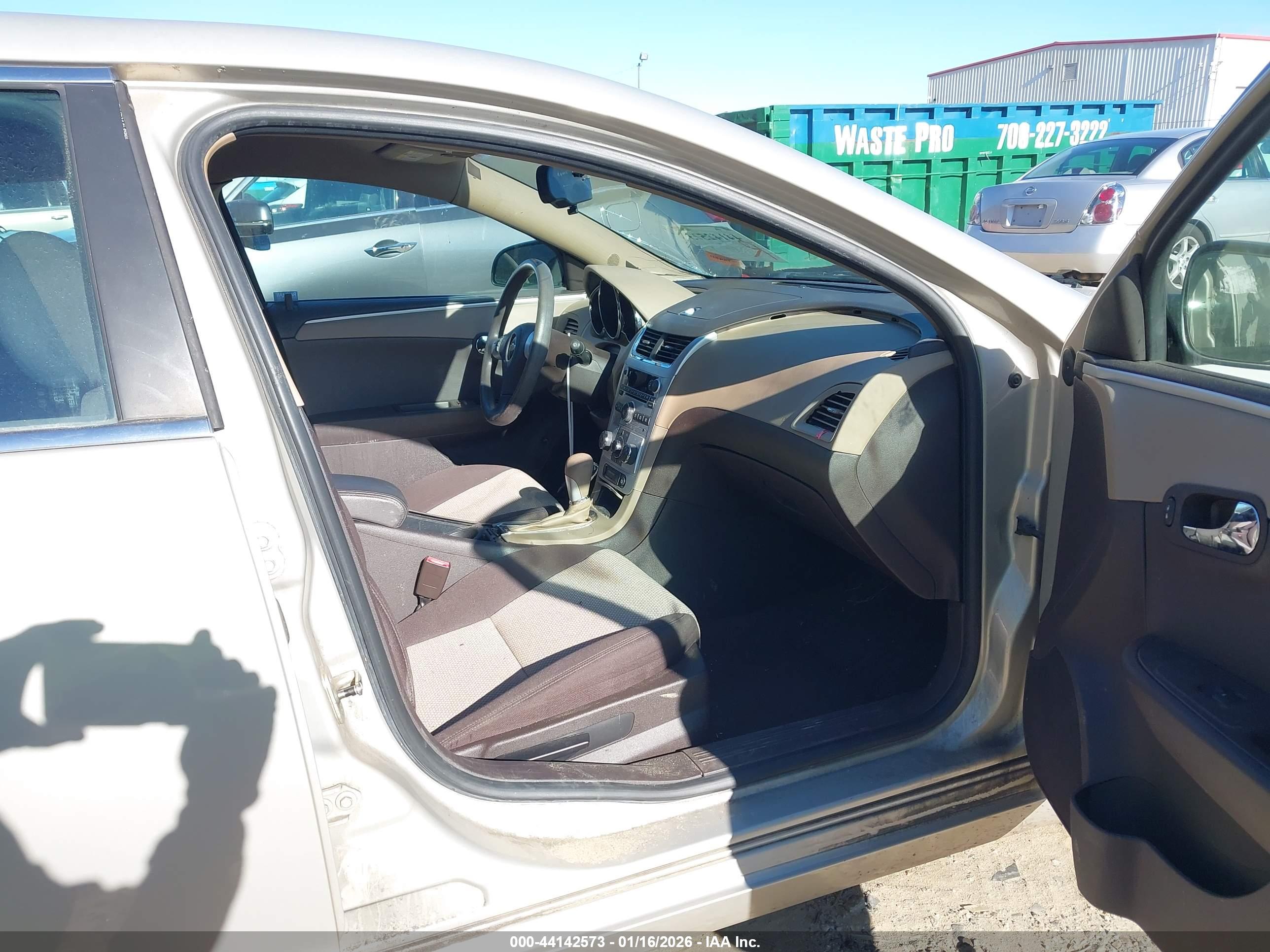 CHEVROLET MALIBU image 5