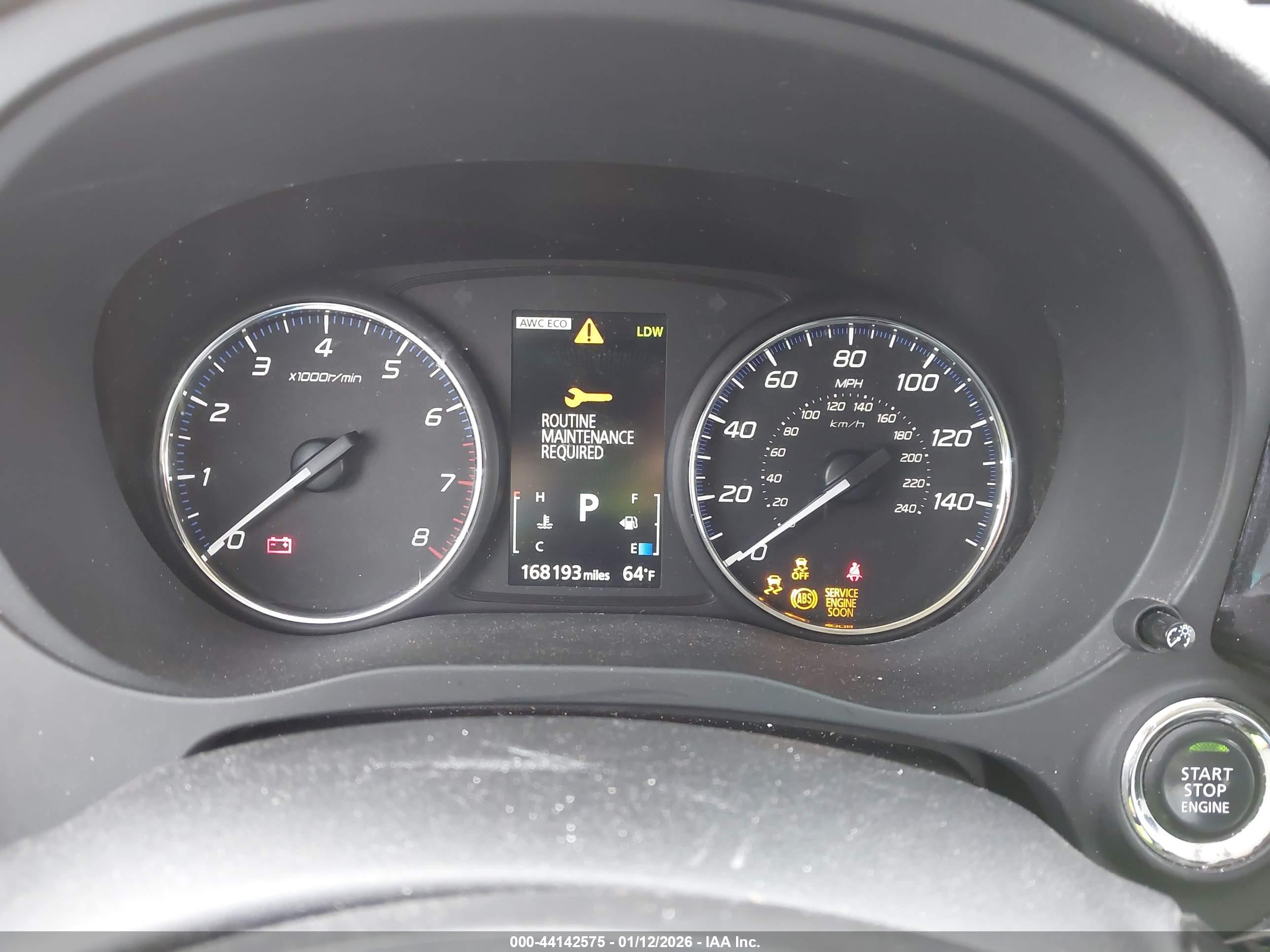 MITSUBISHI OUTLANDER image 7