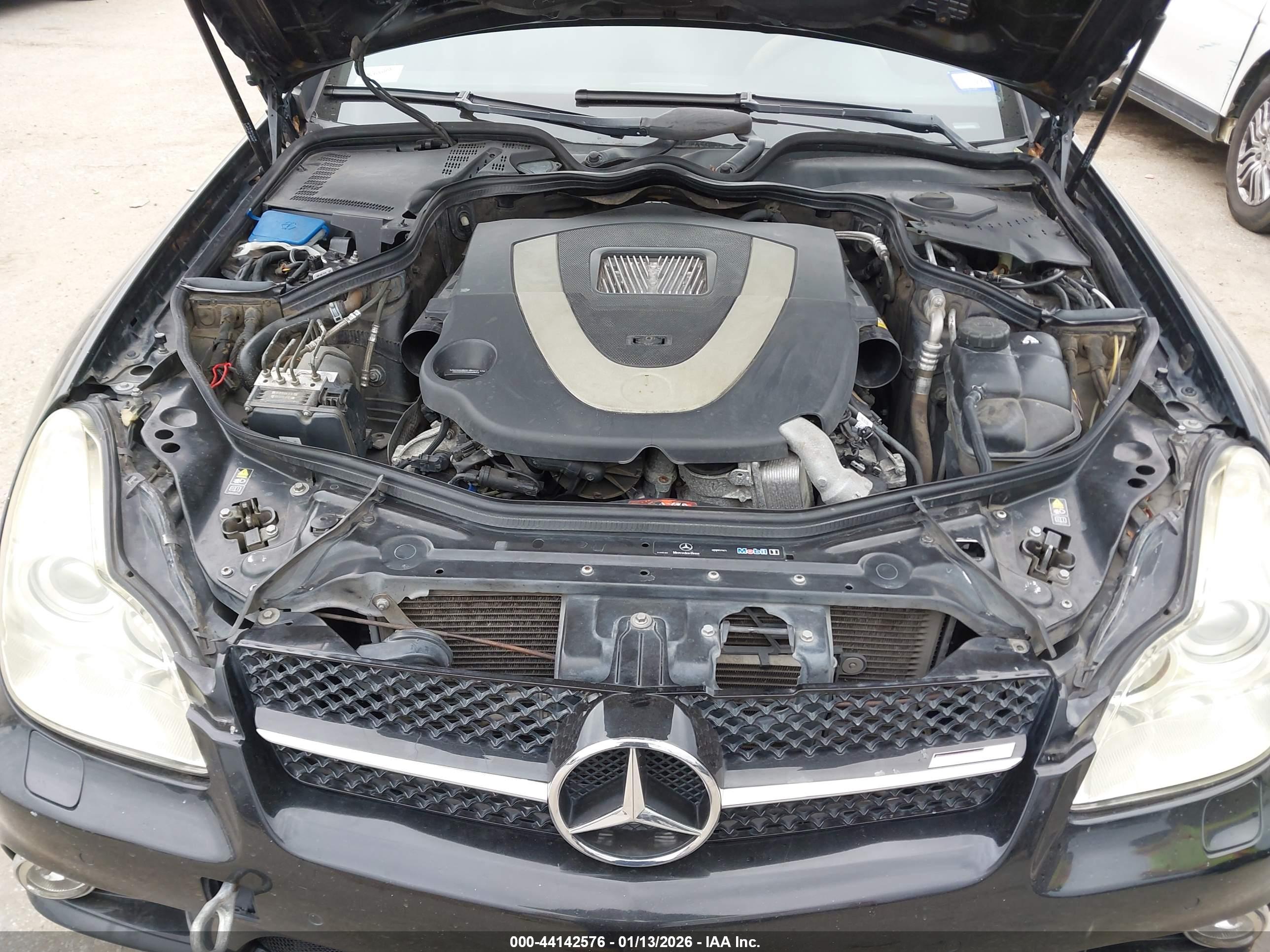 MERCEDES-BENZ CLS image 10