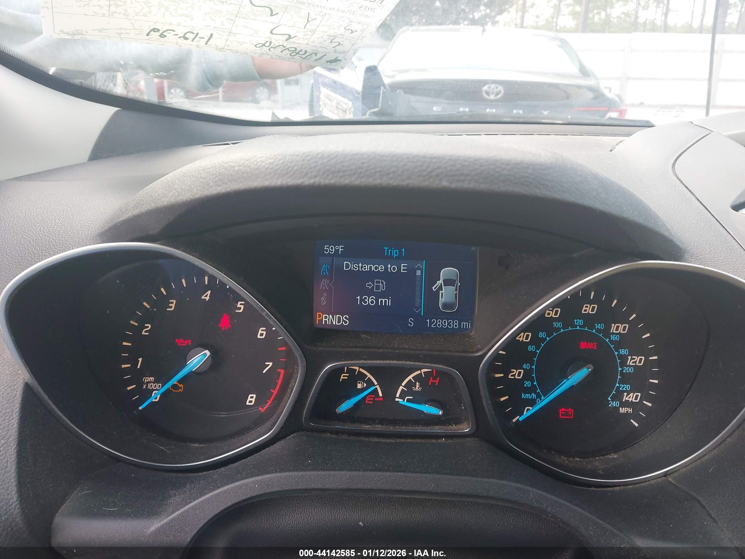 FORD ESCAPE image 7