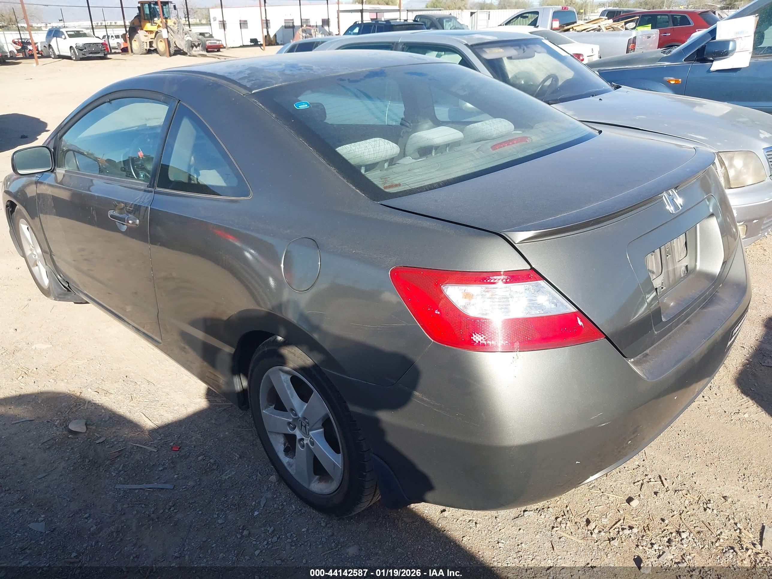 HONDA CIVIC image 3