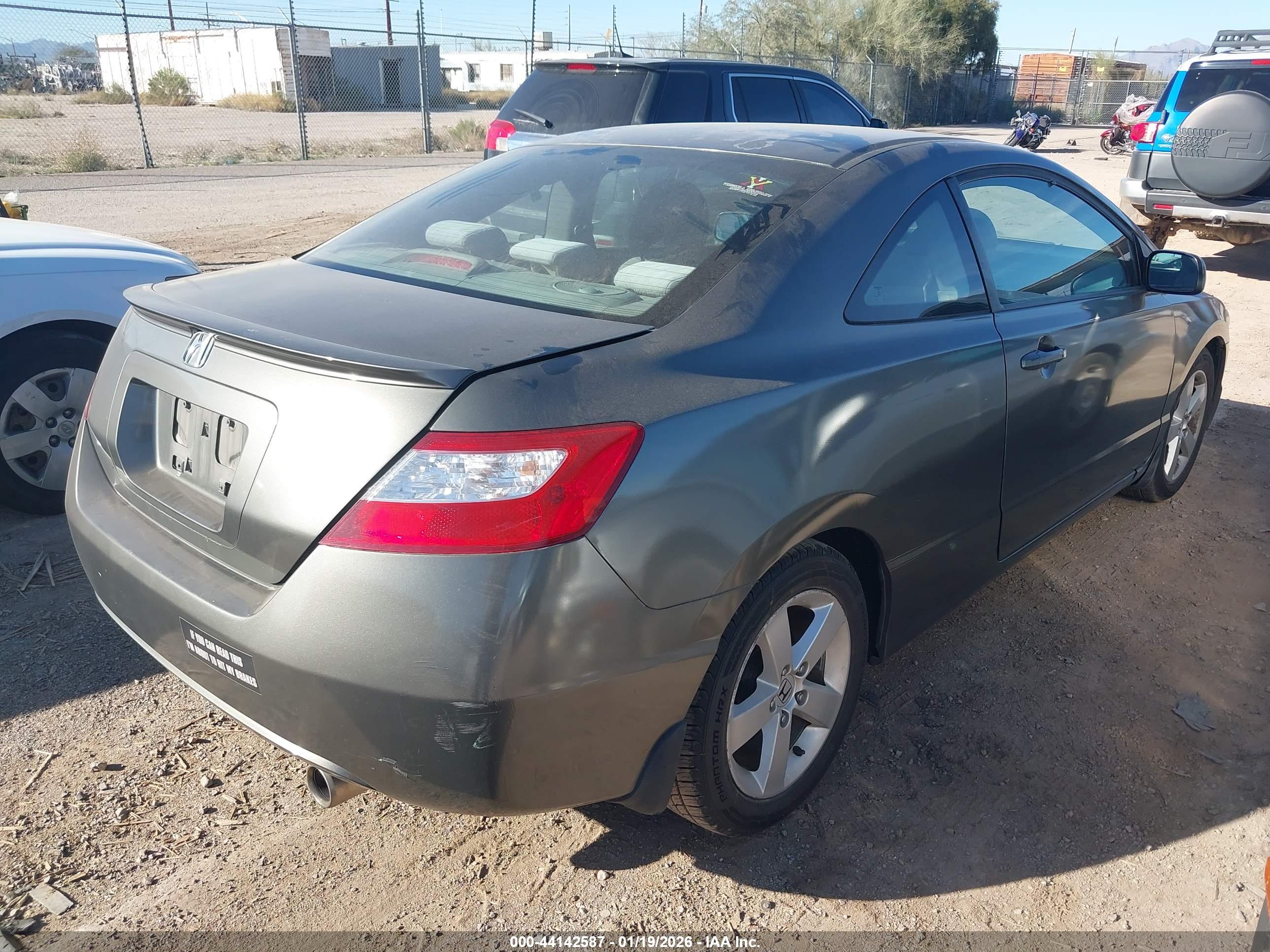 HONDA CIVIC image 4