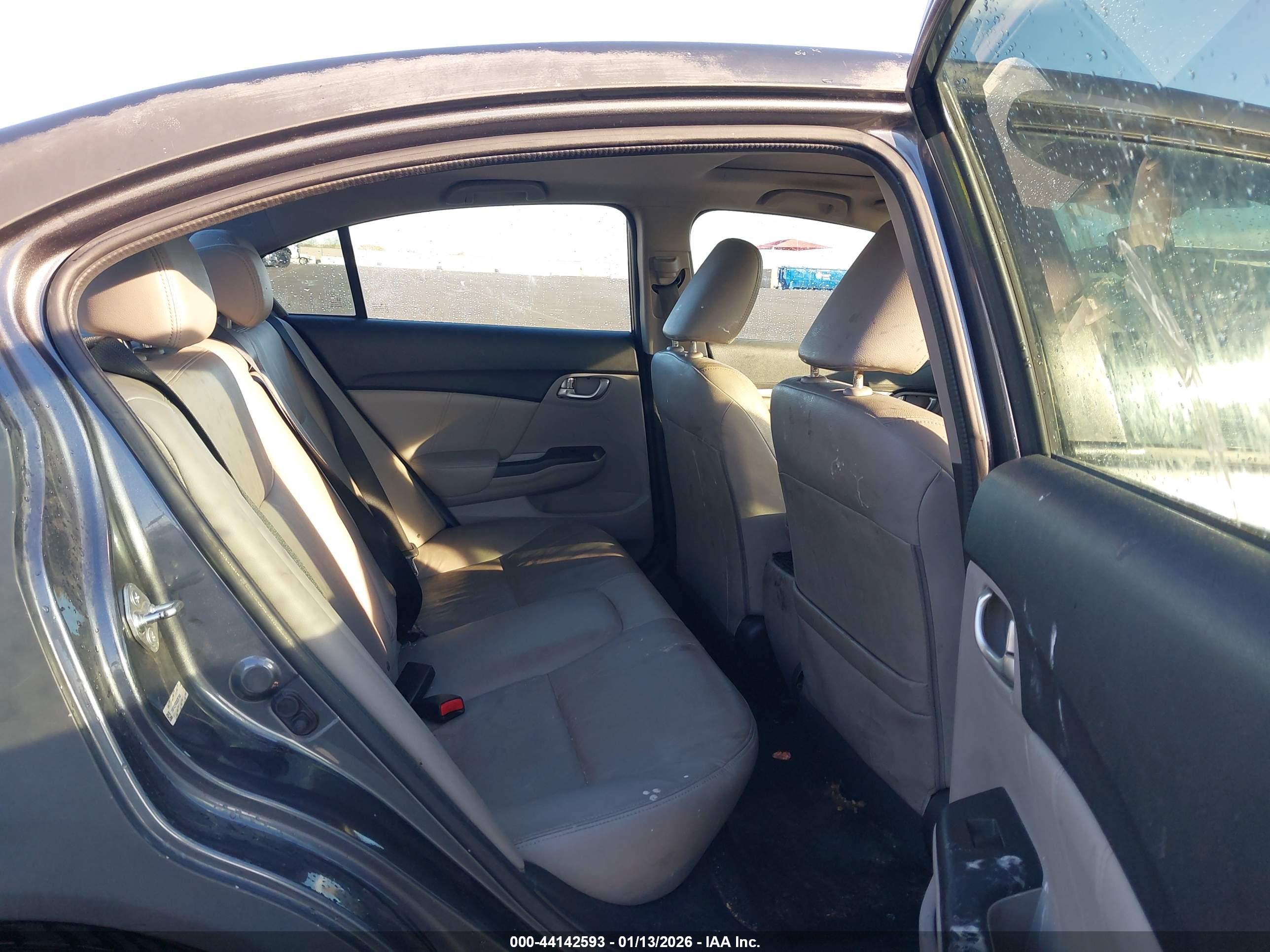 HONDA CIVIC image 8