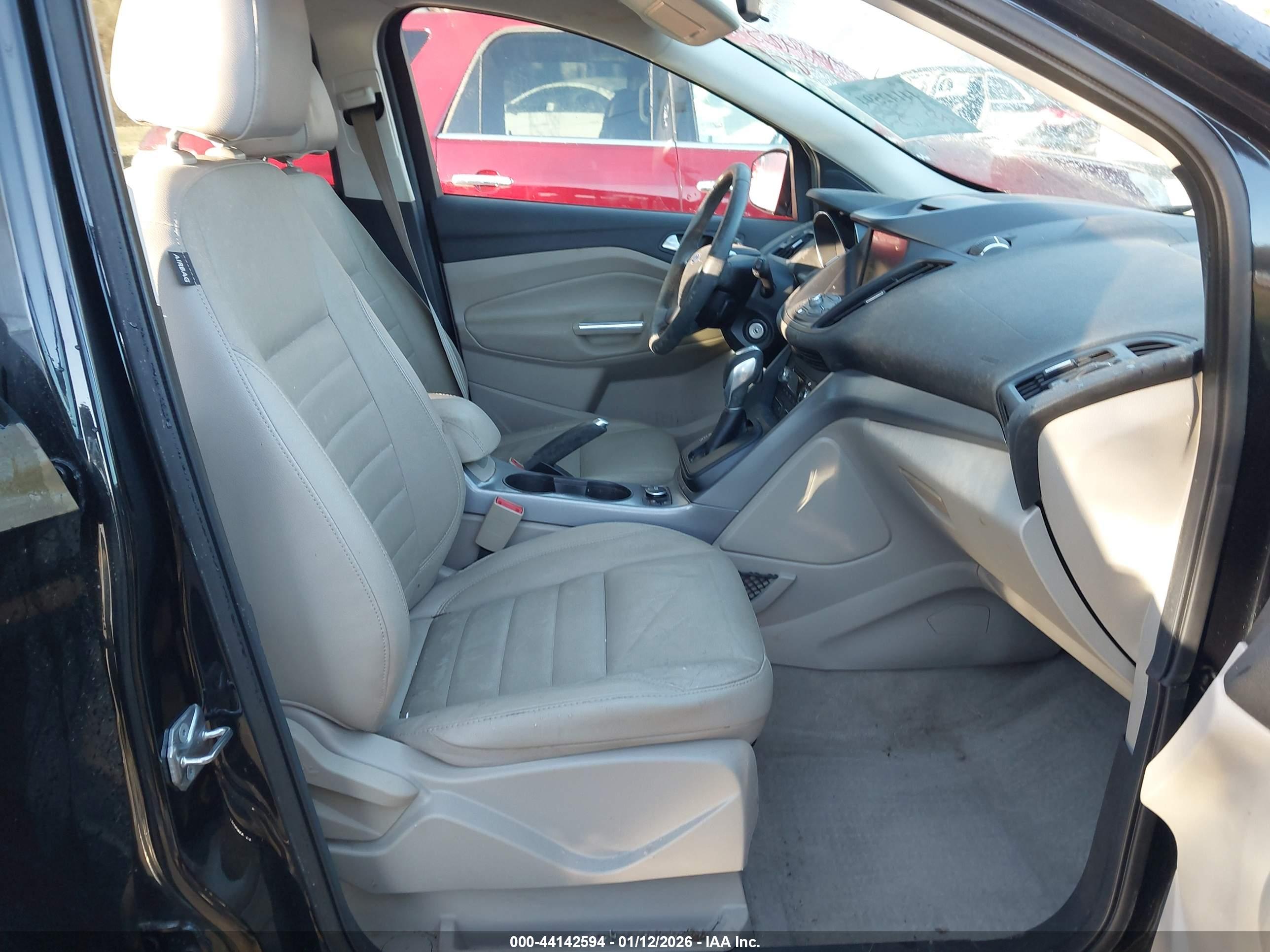 FORD ESCAPE image 5