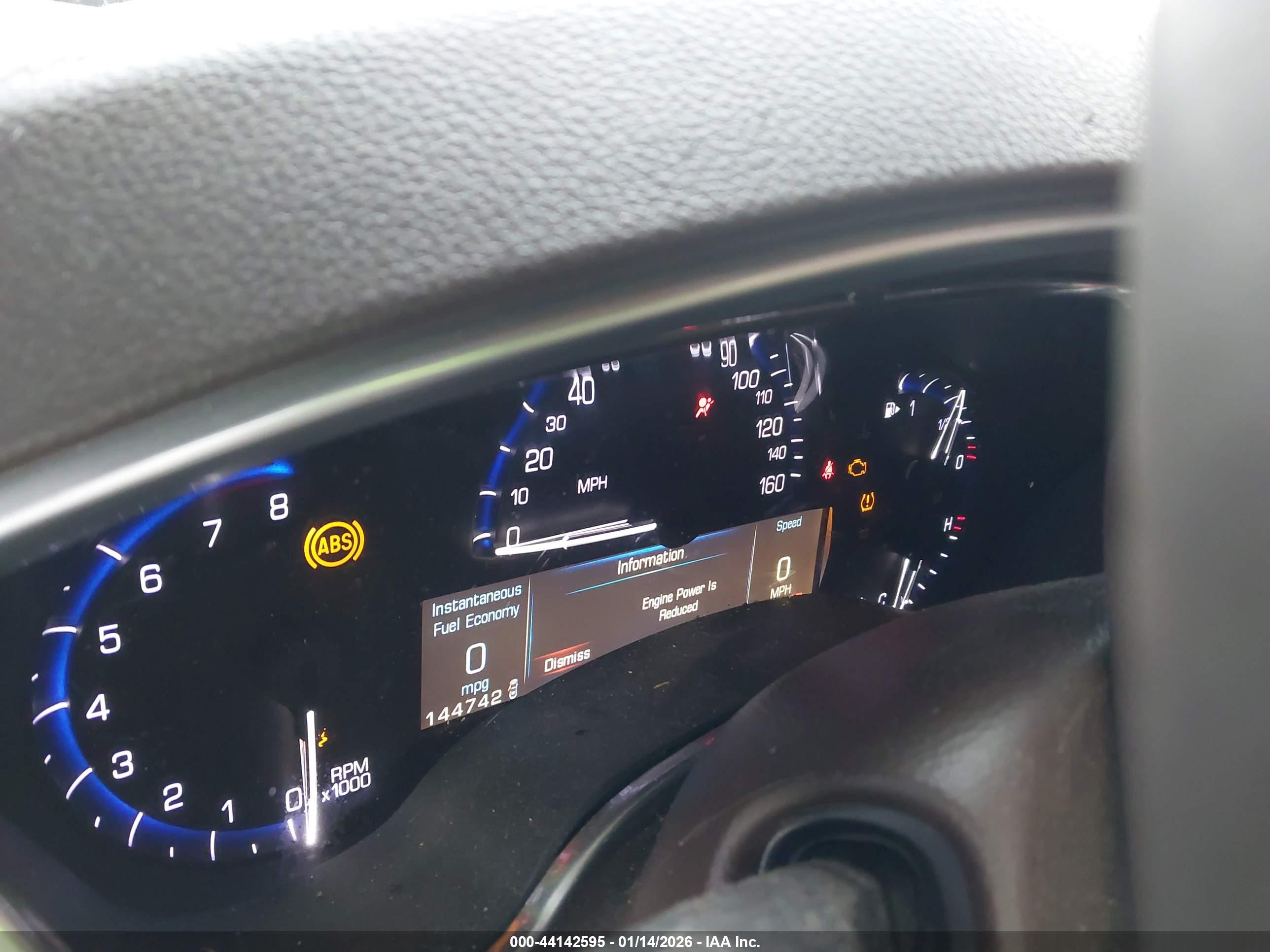 CADILLAC SRX image 7