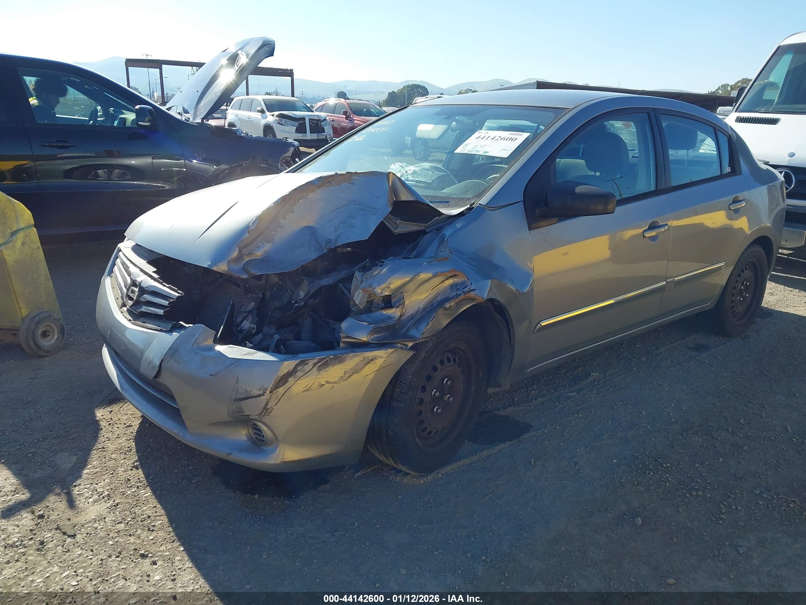 NISSAN SENTRA image 2