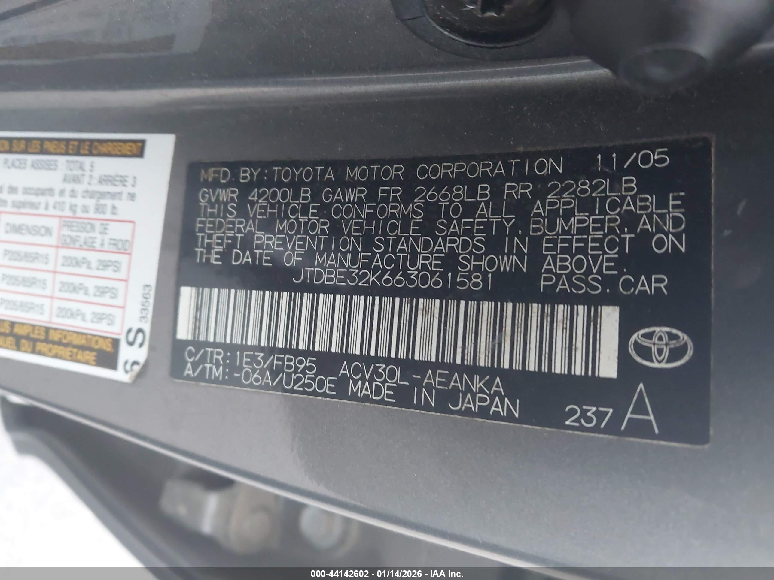 TOYOTA CAMRY image 9