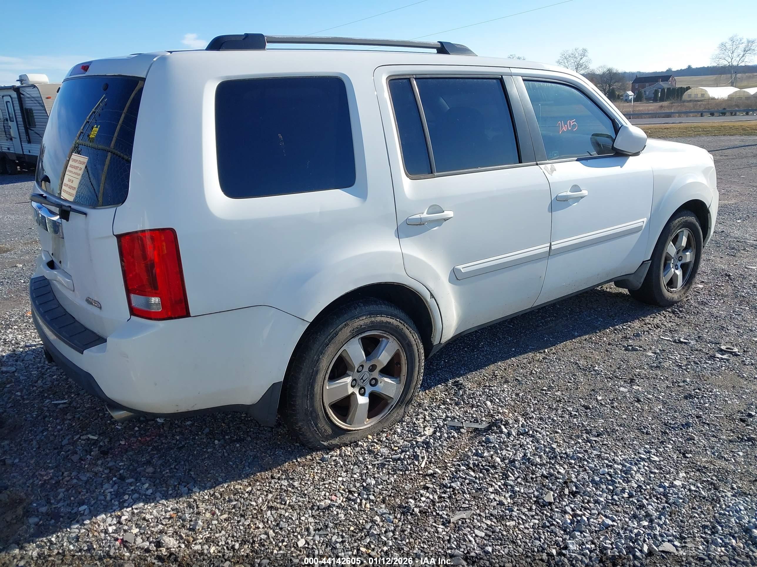 HONDA PILOT image 4