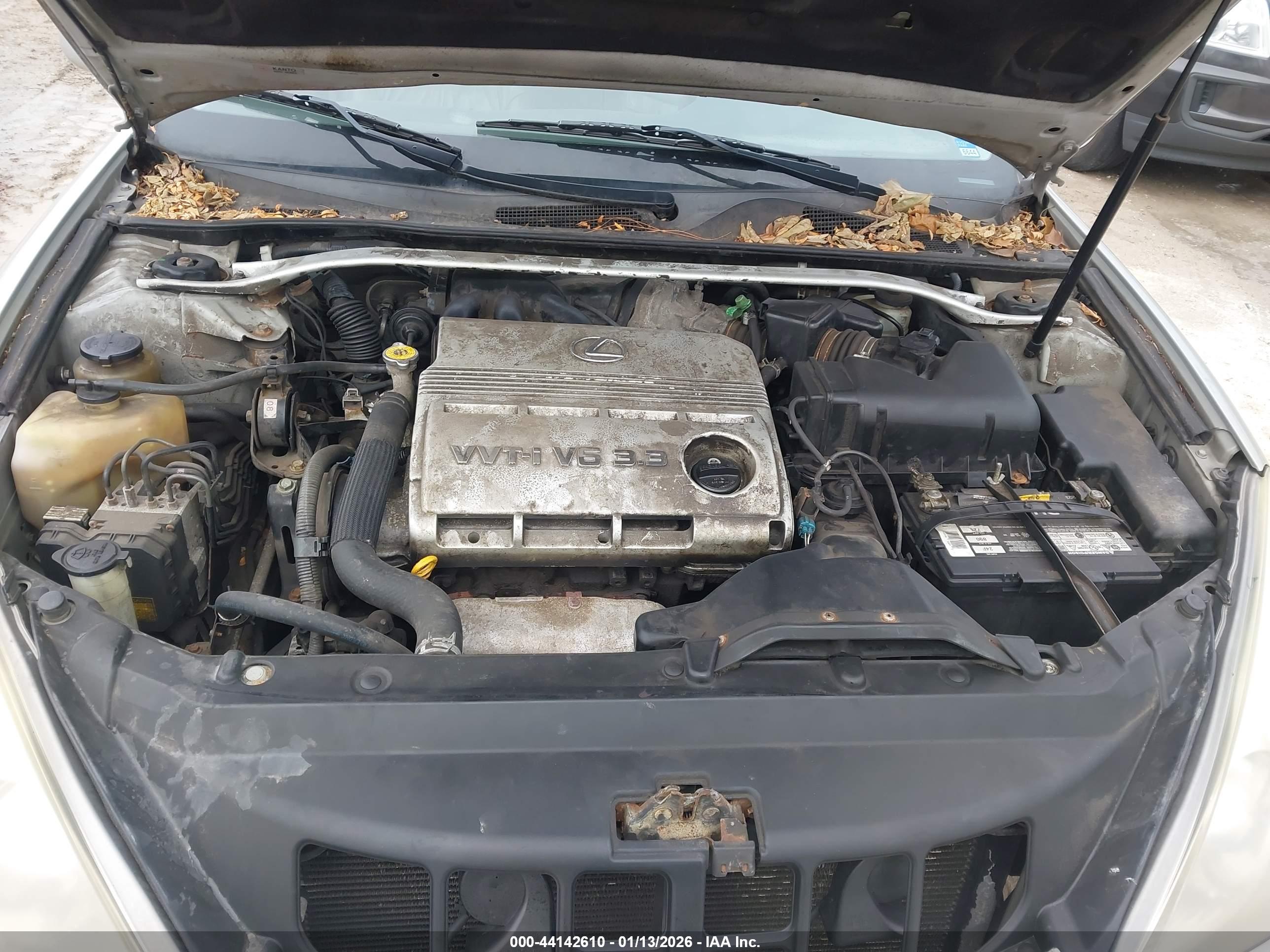 LEXUS ES image 10