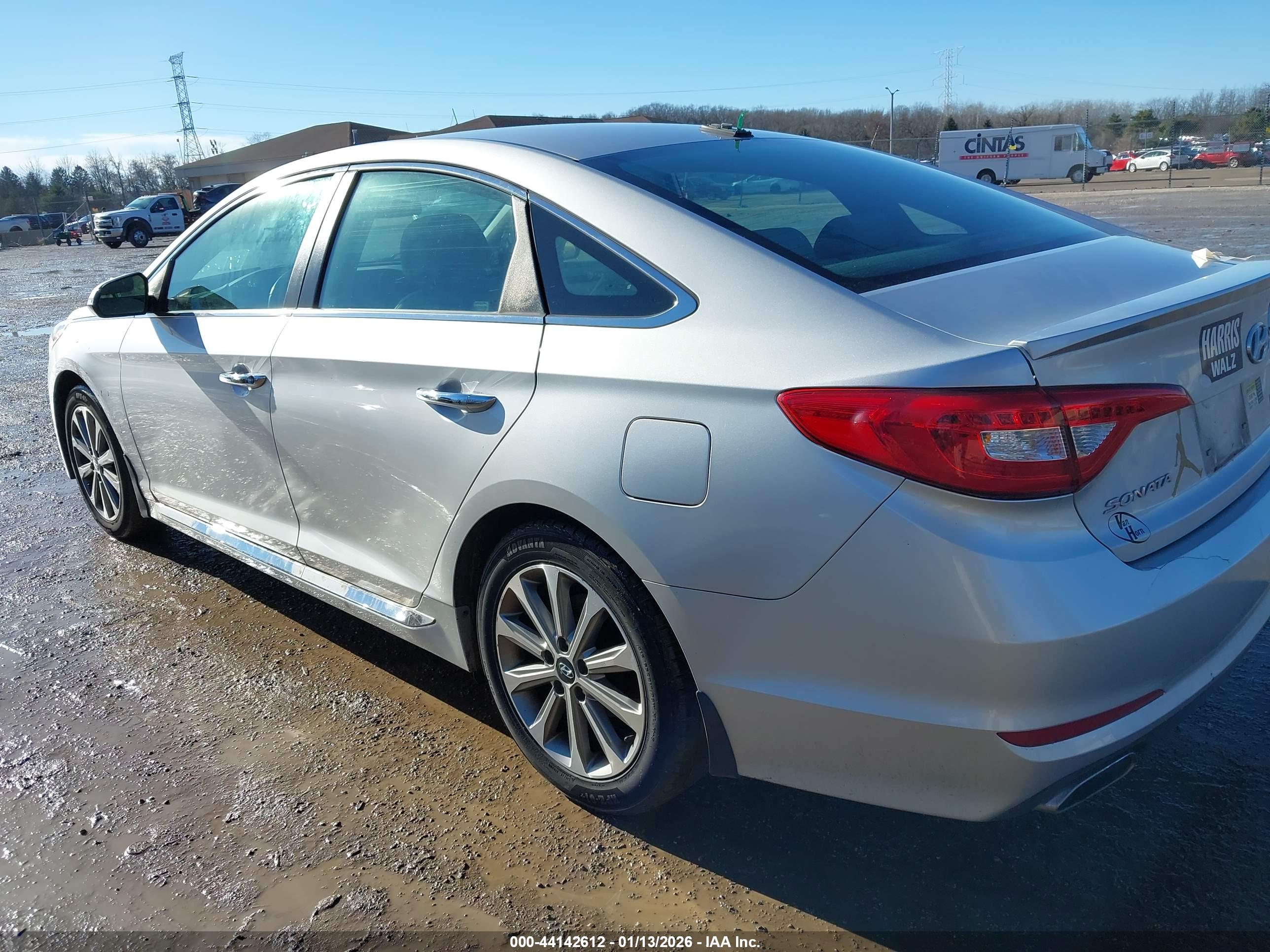 HYUNDAI SONATA image 3