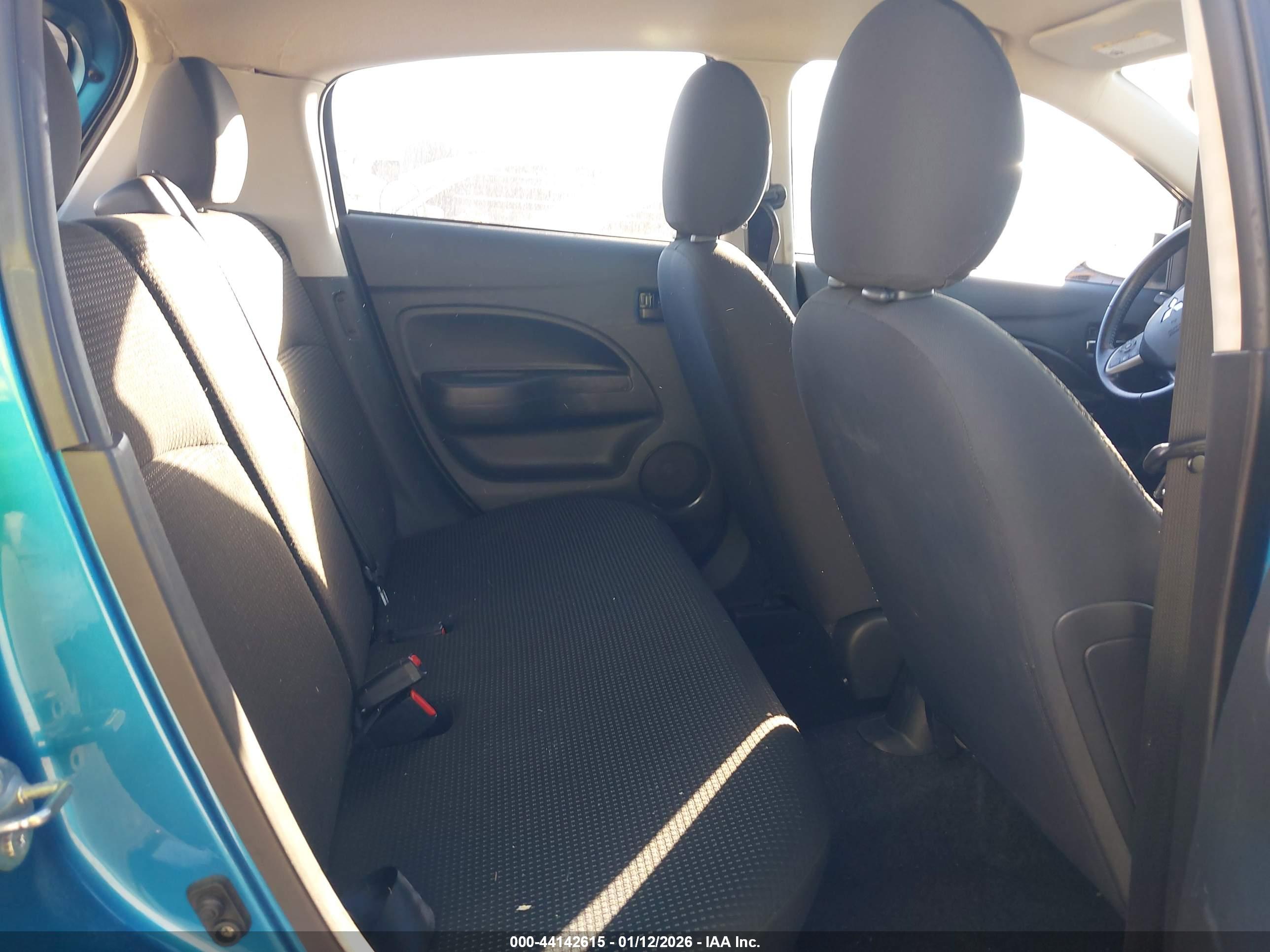 MITSUBISHI MIRAGE image 8