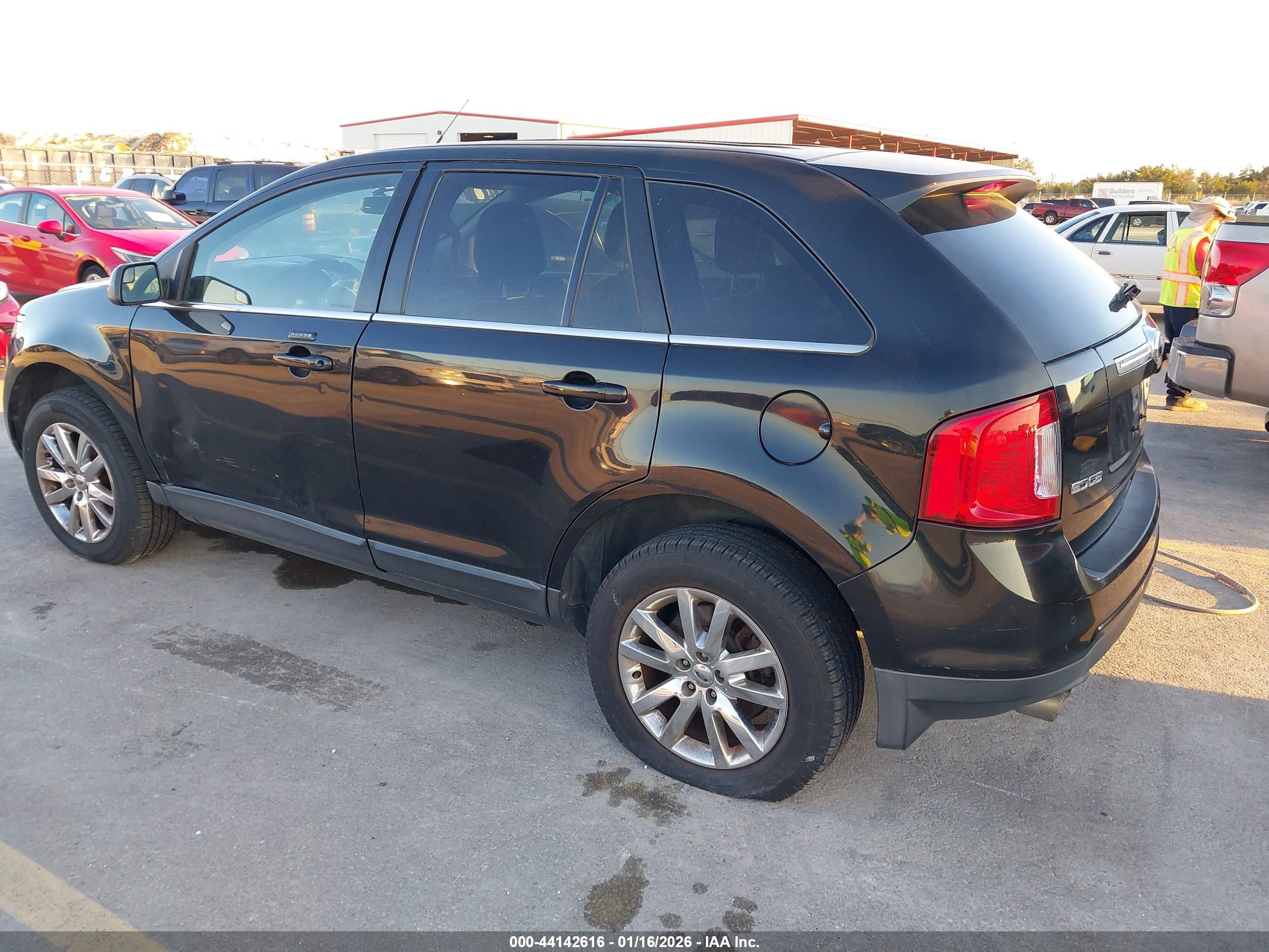 FORD EDGE image 3