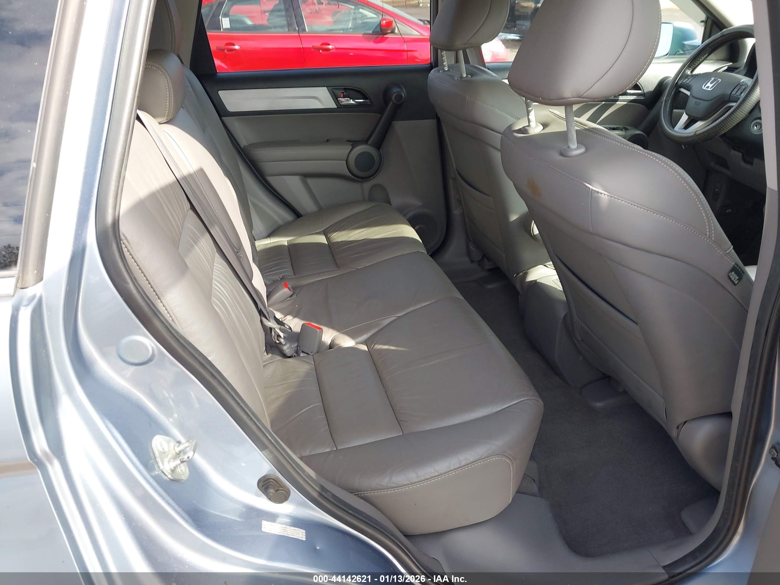 HONDA CR-V image 8