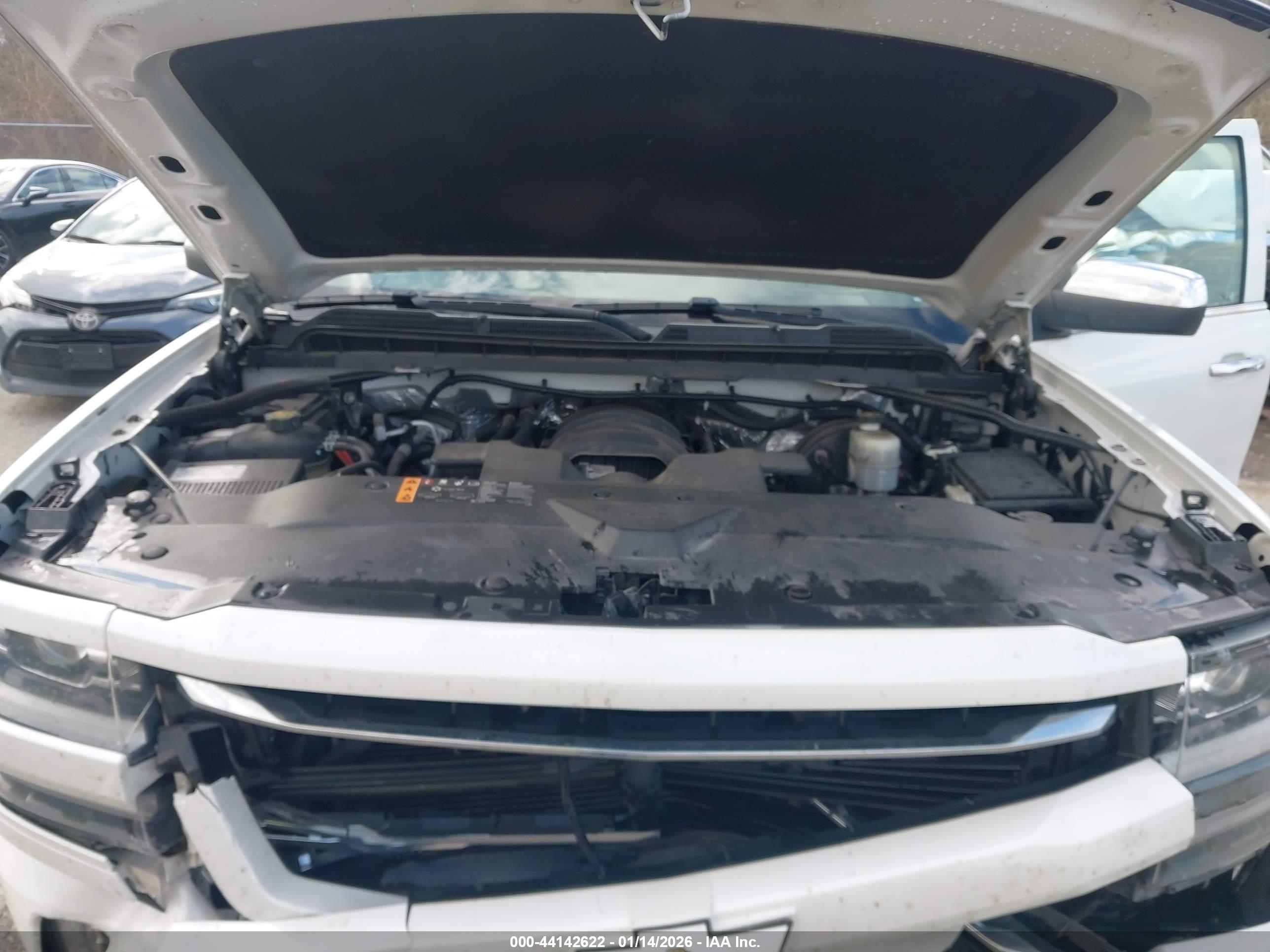 CHEVROLET SILVERADO image 10