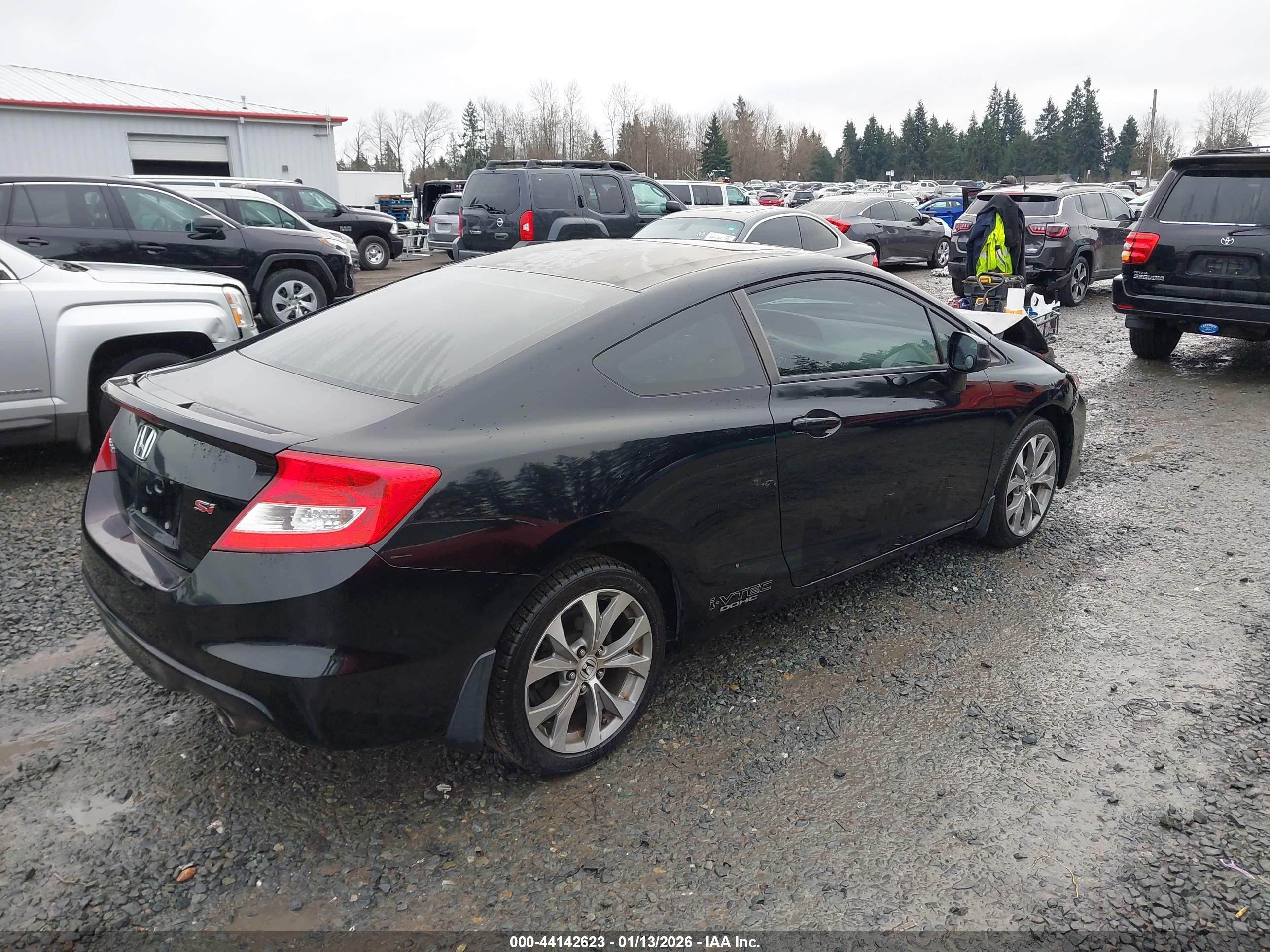 HONDA CIVIC image 4