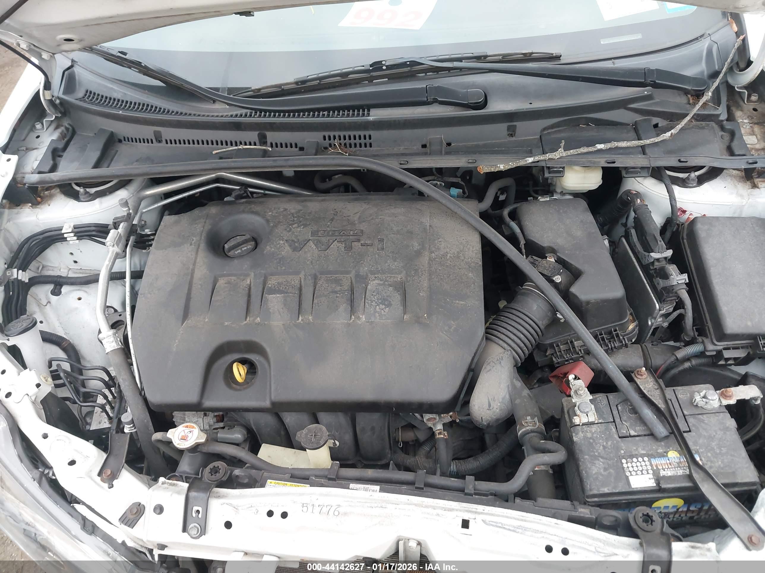 TOYOTA COROLLA image 10