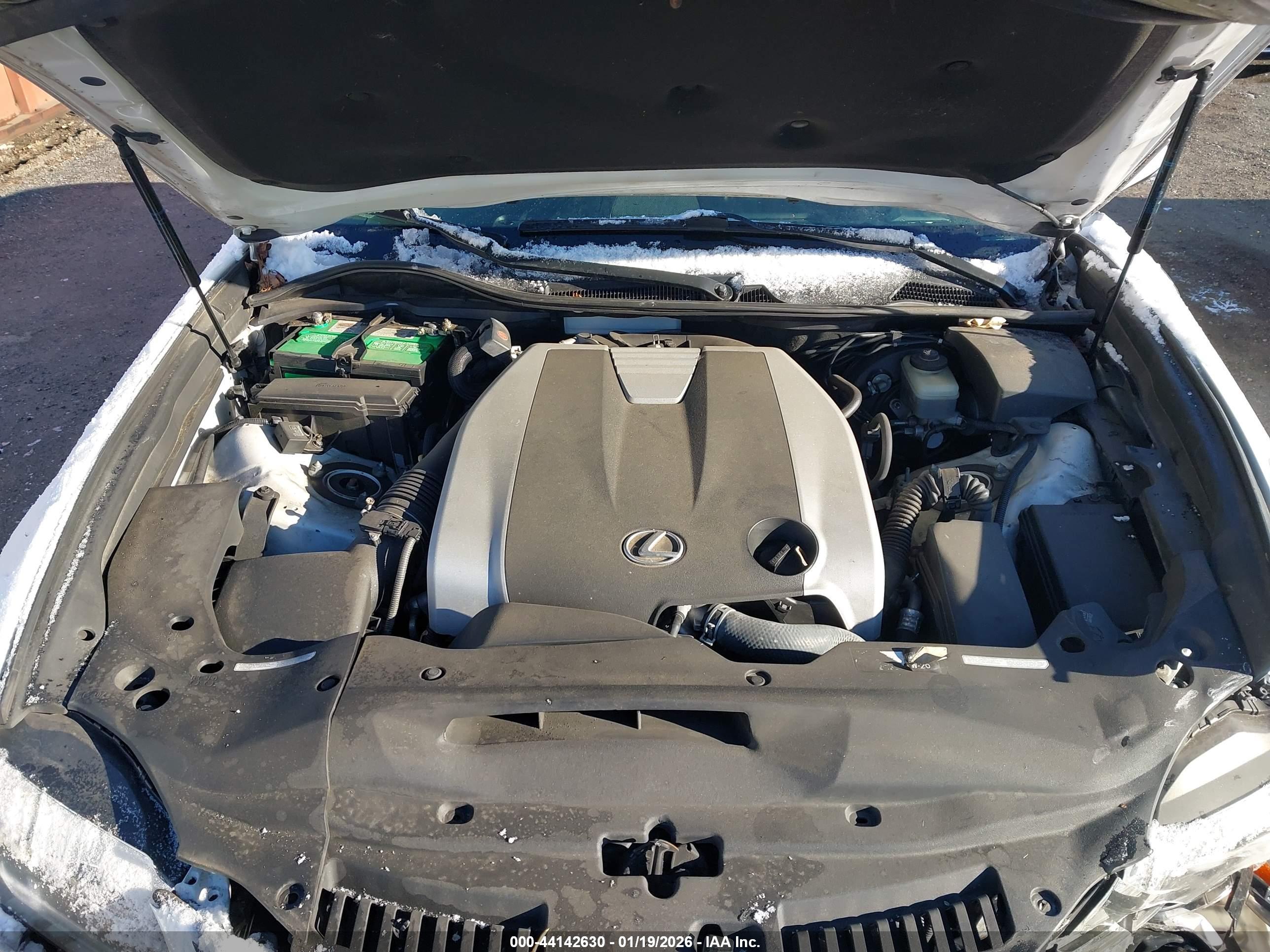 LEXUS GS image 10