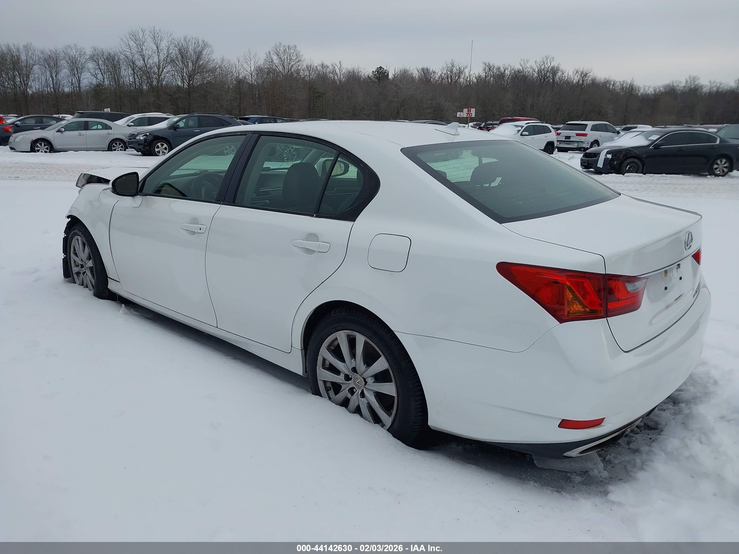 LEXUS GS image 3