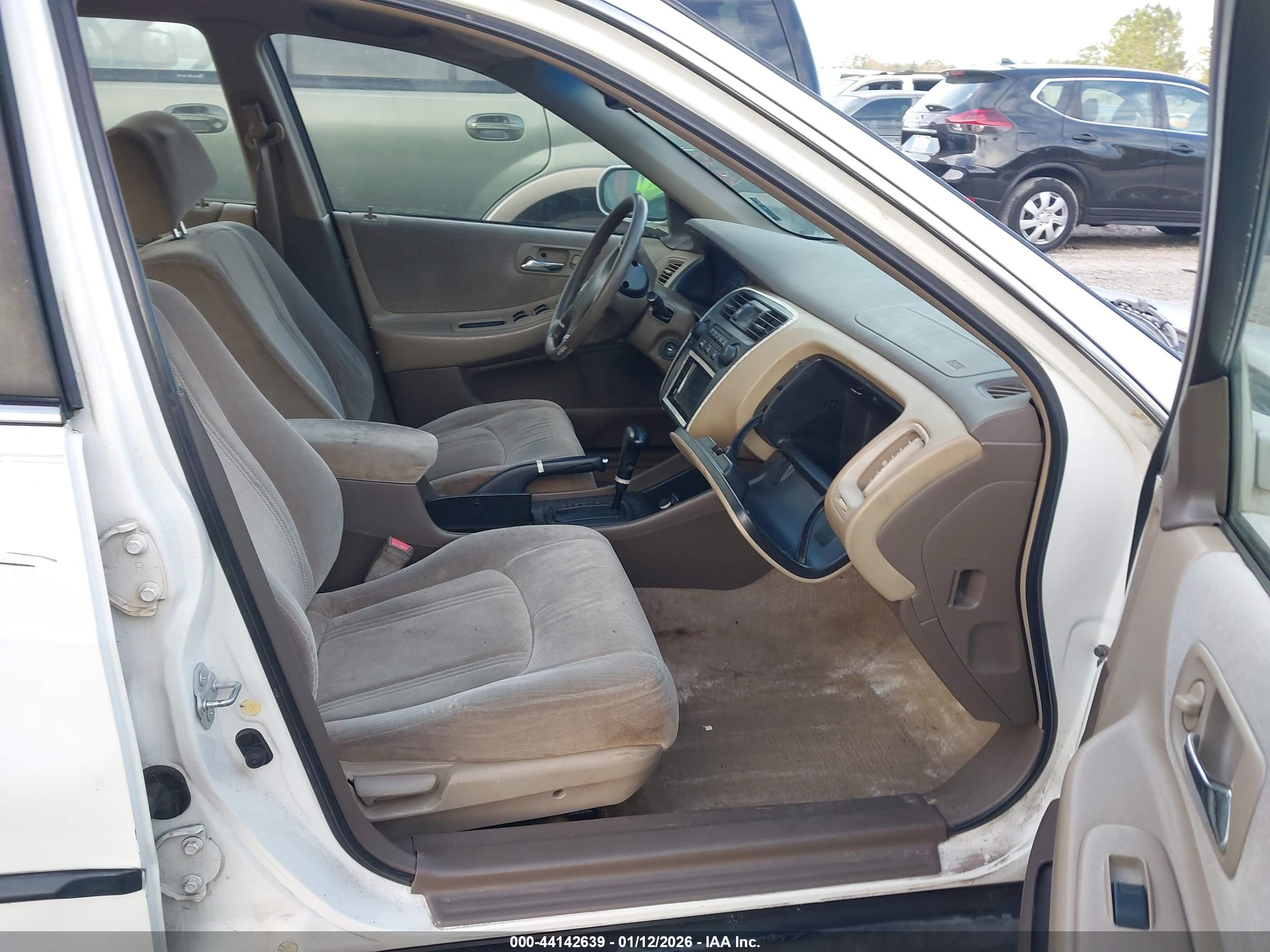 HONDA ACCORD image 5