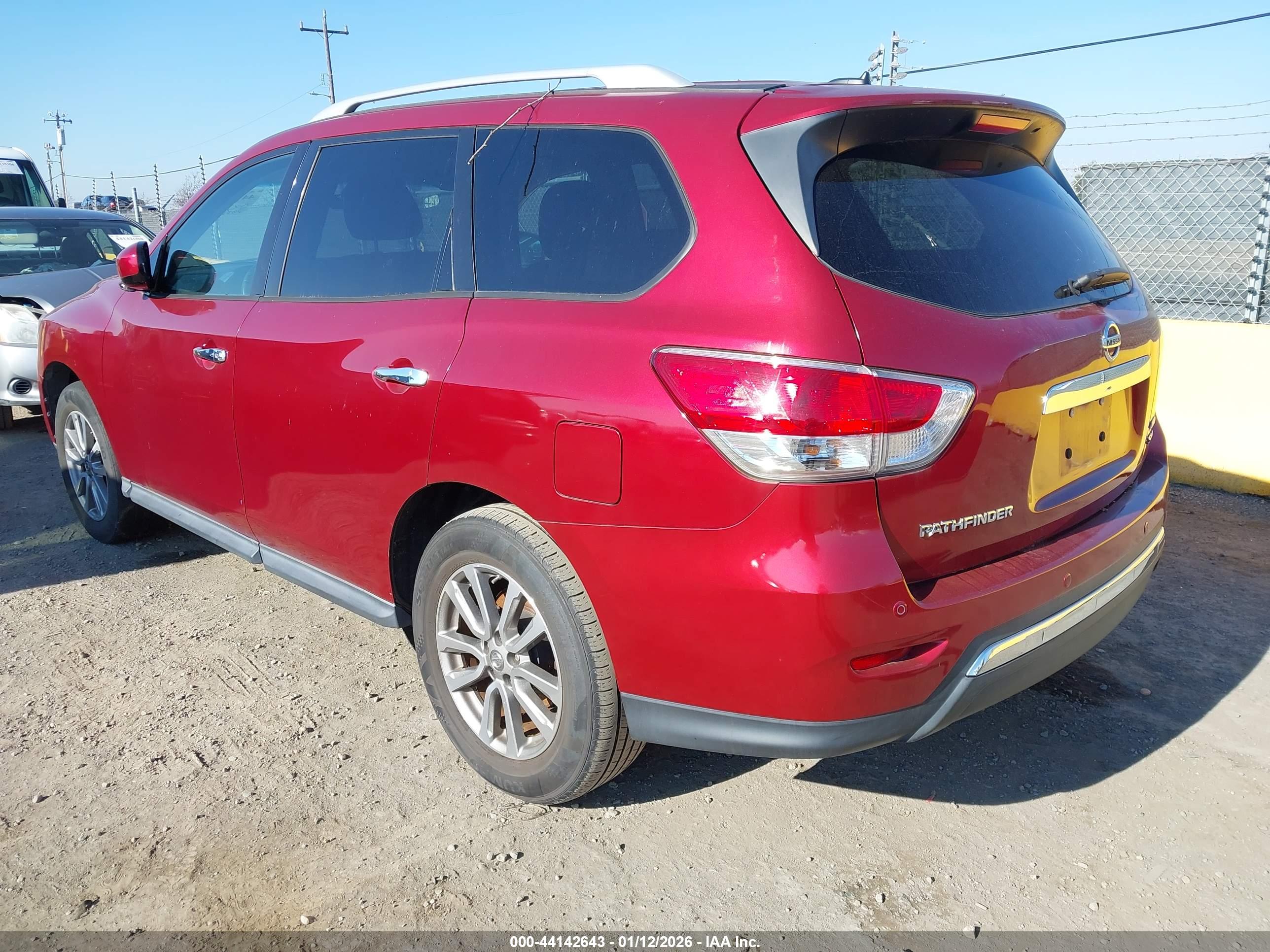 NISSAN PATHFINDER image 3