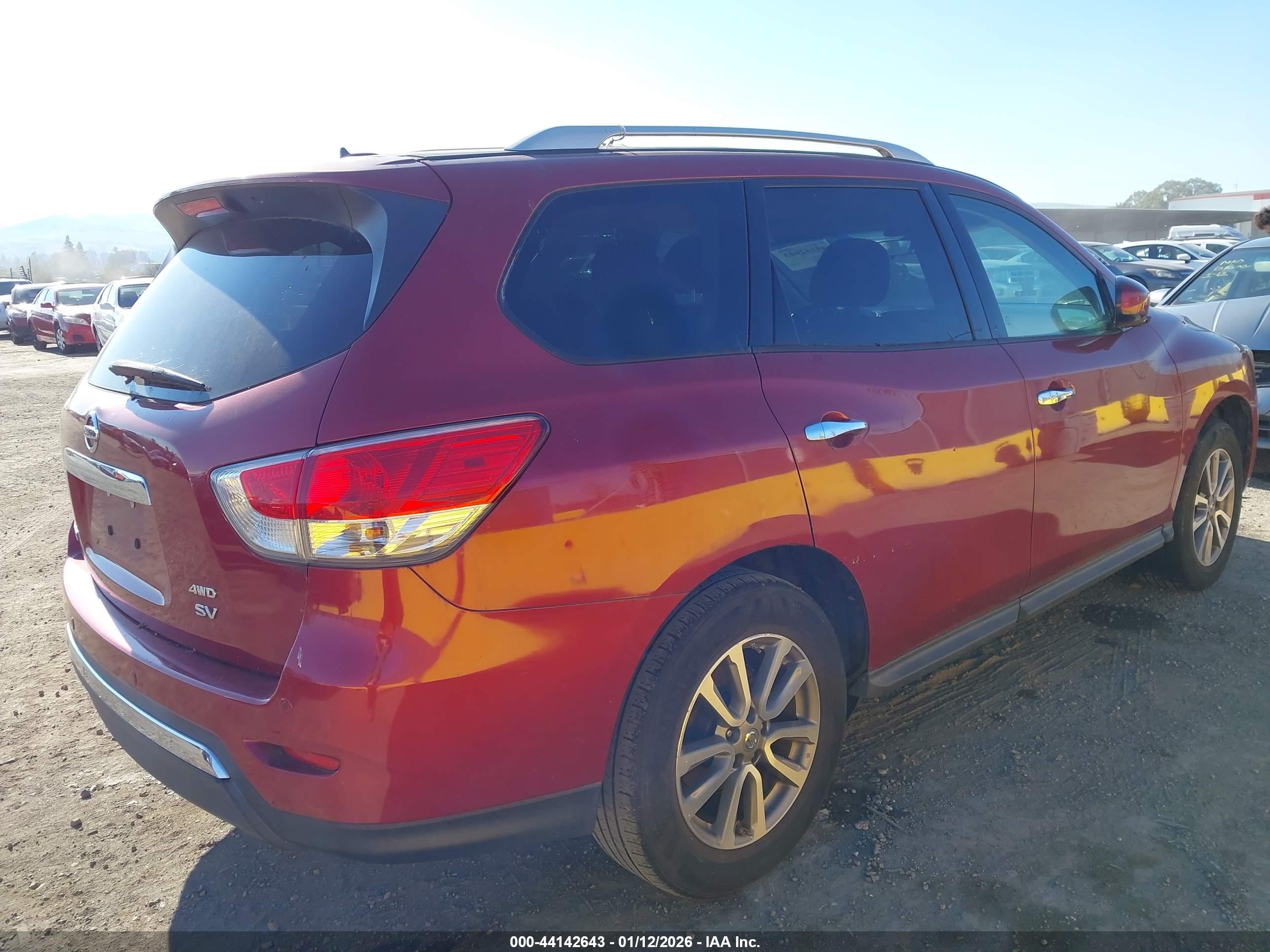 NISSAN PATHFINDER image 4